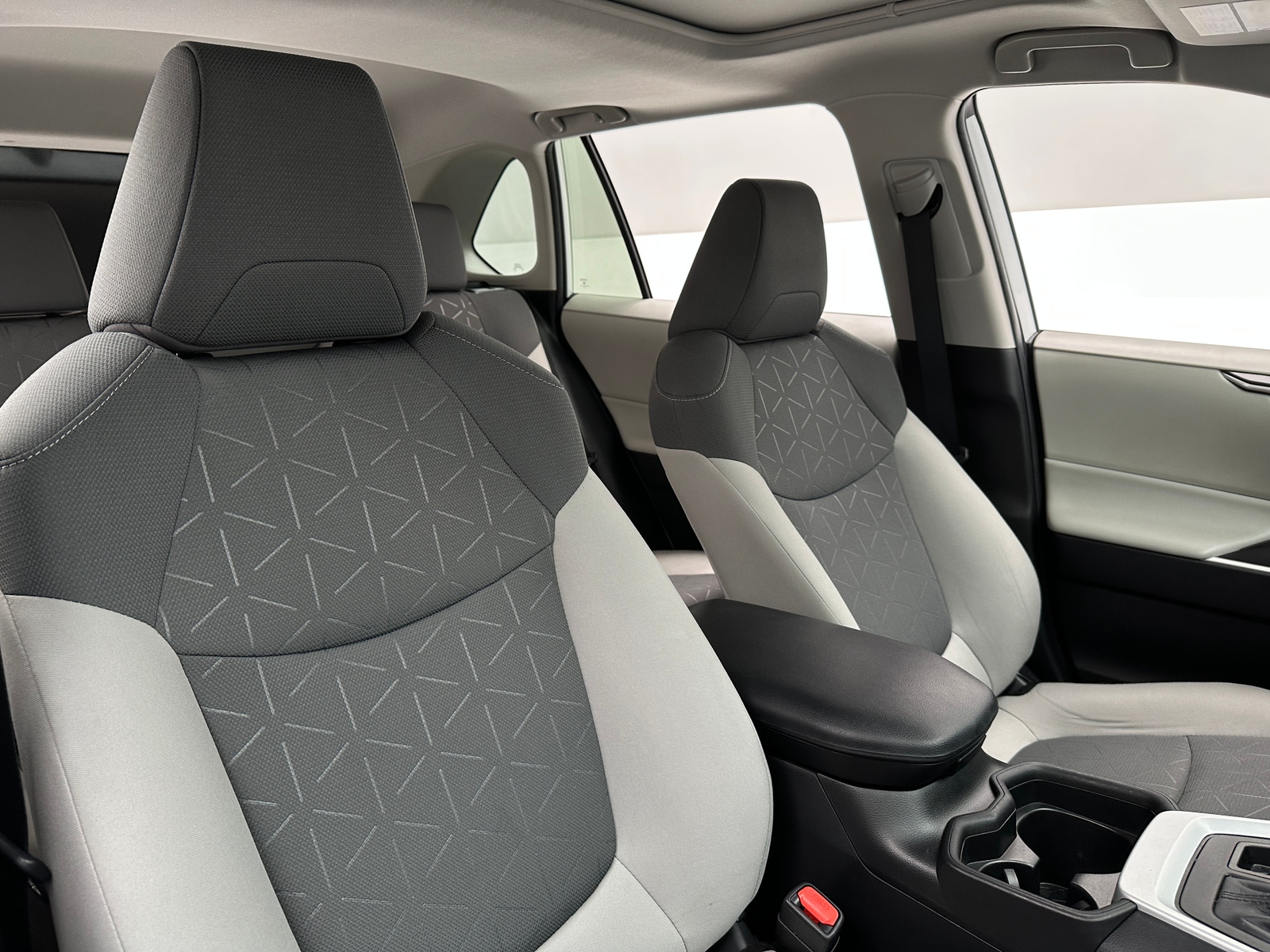 Thumbnail: 2021 Toyota RAV4 - 2