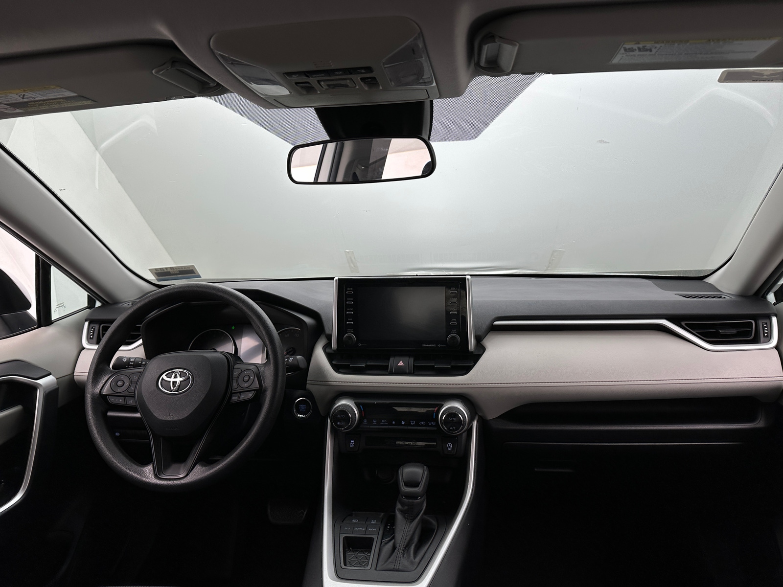 Thumbnail: 2021 Toyota RAV4 - 3