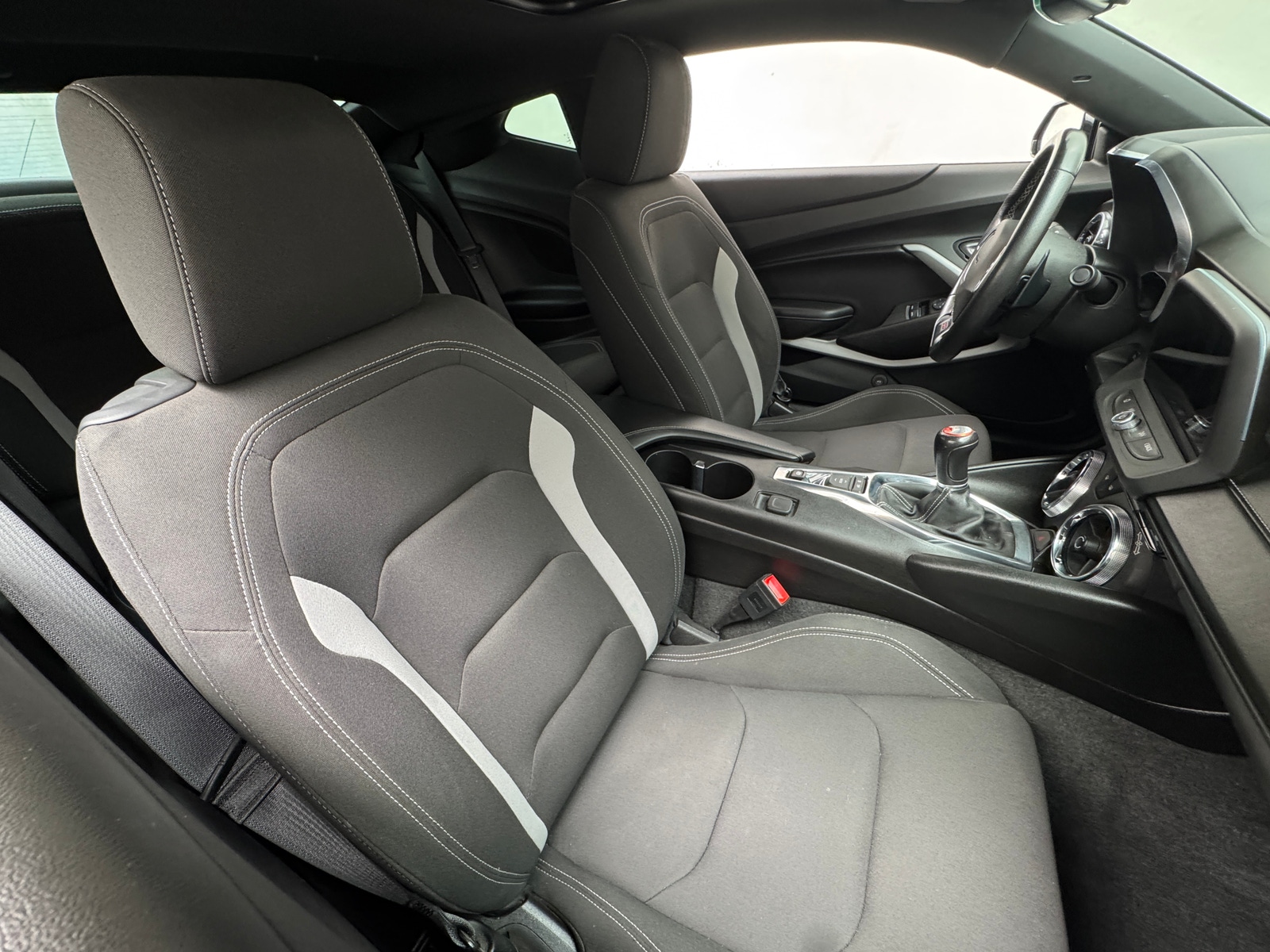 Thumbnail: 2019 Chevrolet Camaro - 2