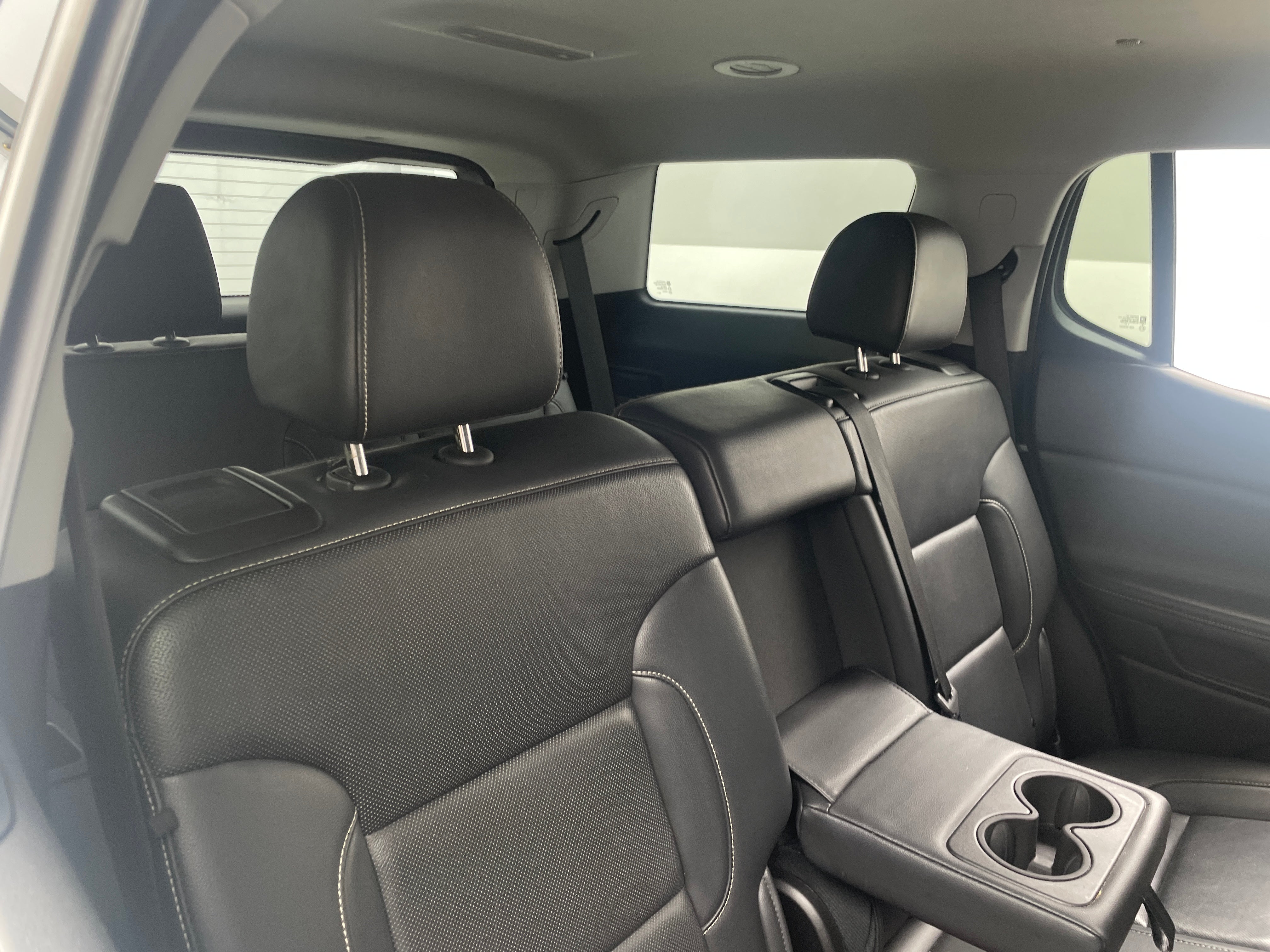 2023 GMC Acadia SLT 5