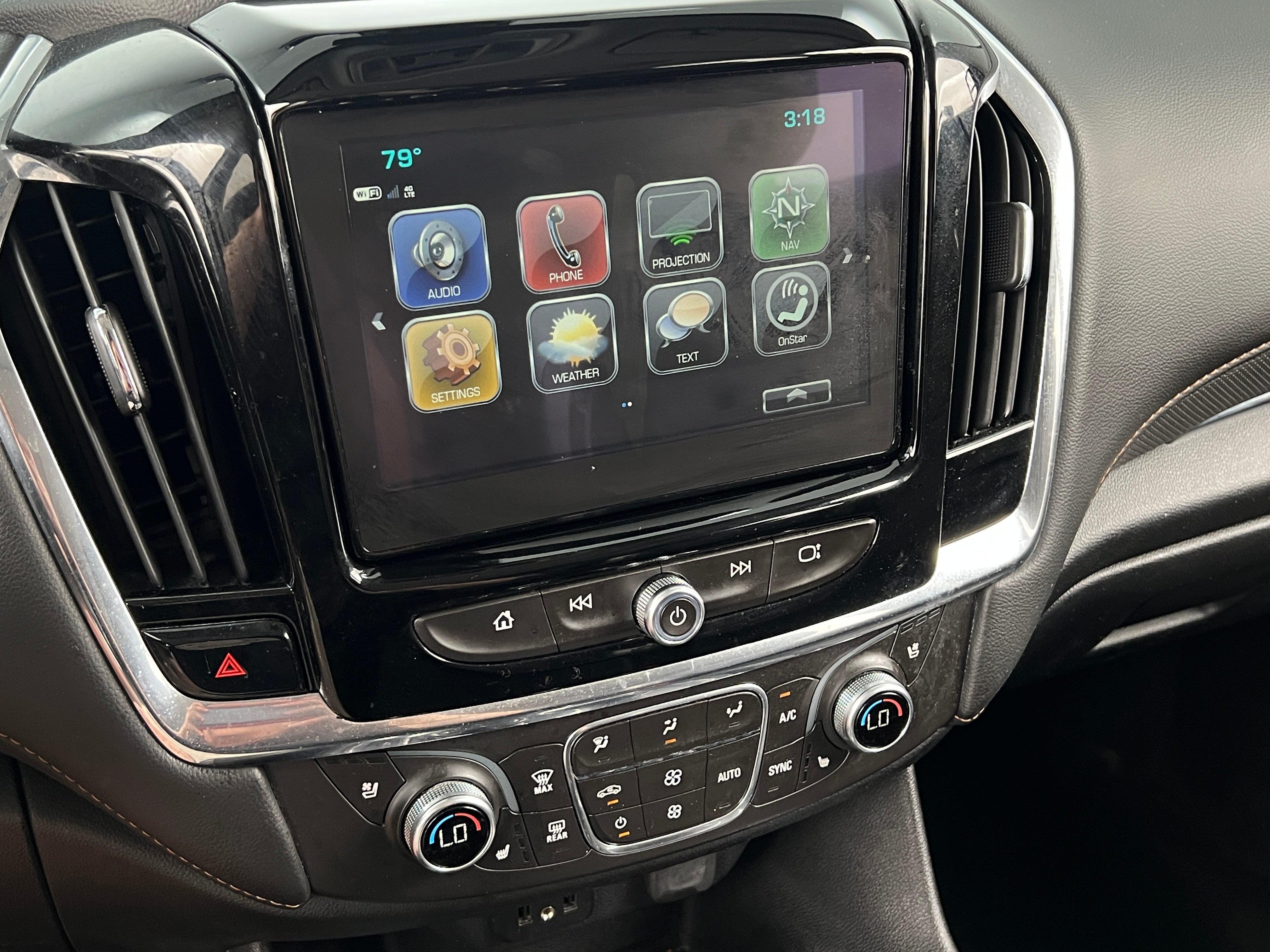 2018 Chevrolet Traverse Premier 3