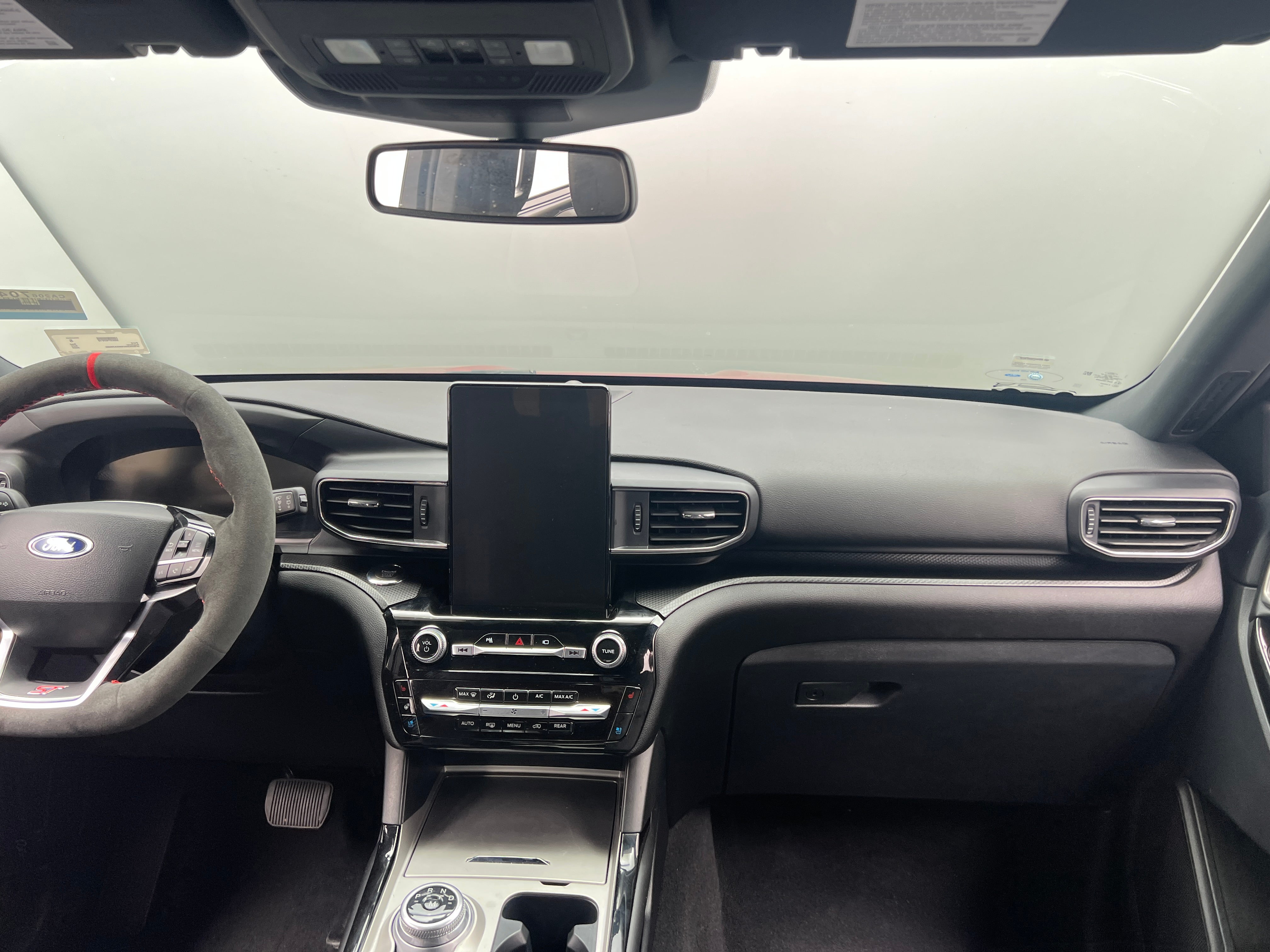 2022 Ford Explorer ST 2