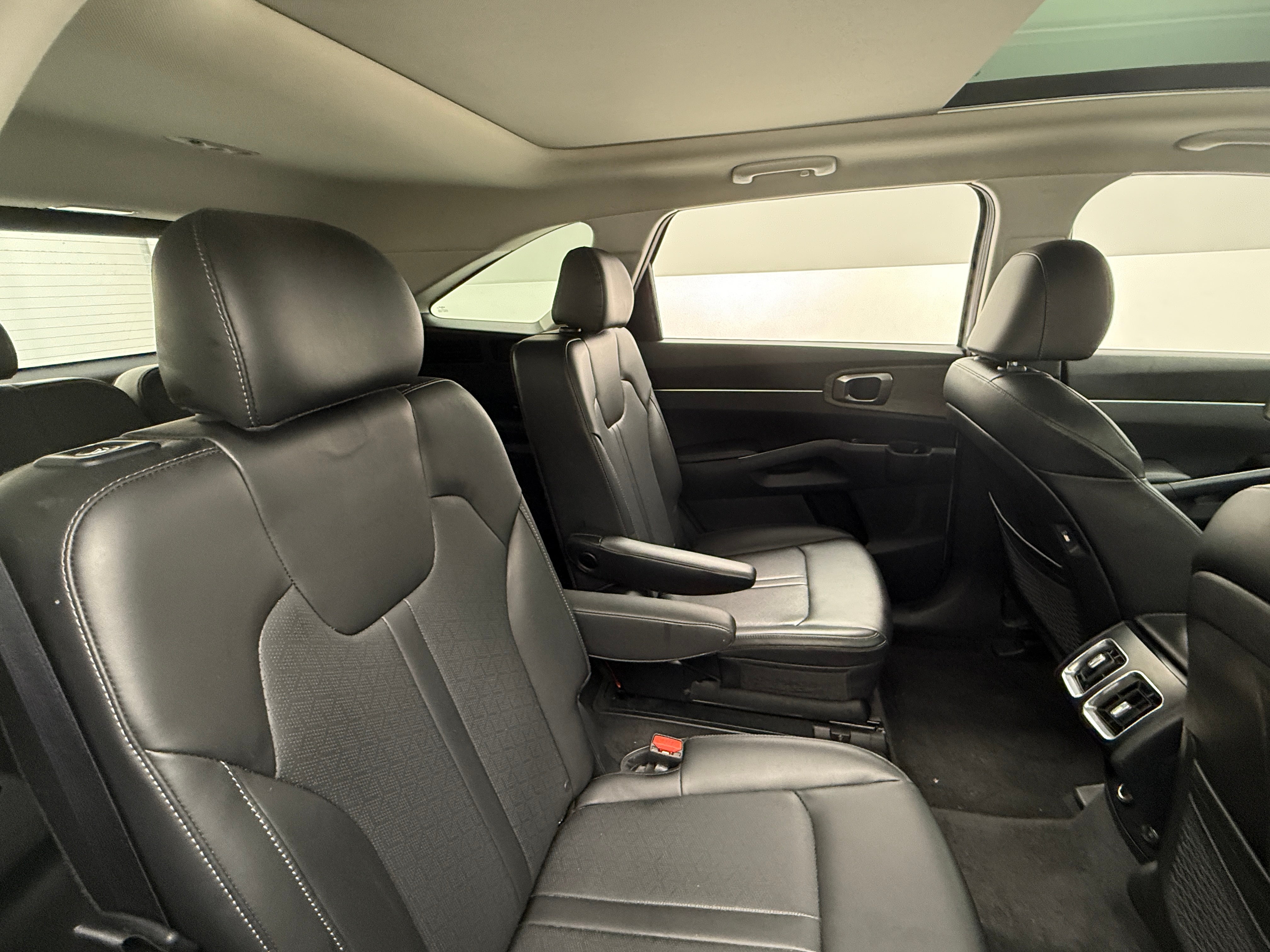 2023 Kia Sorento EX 5