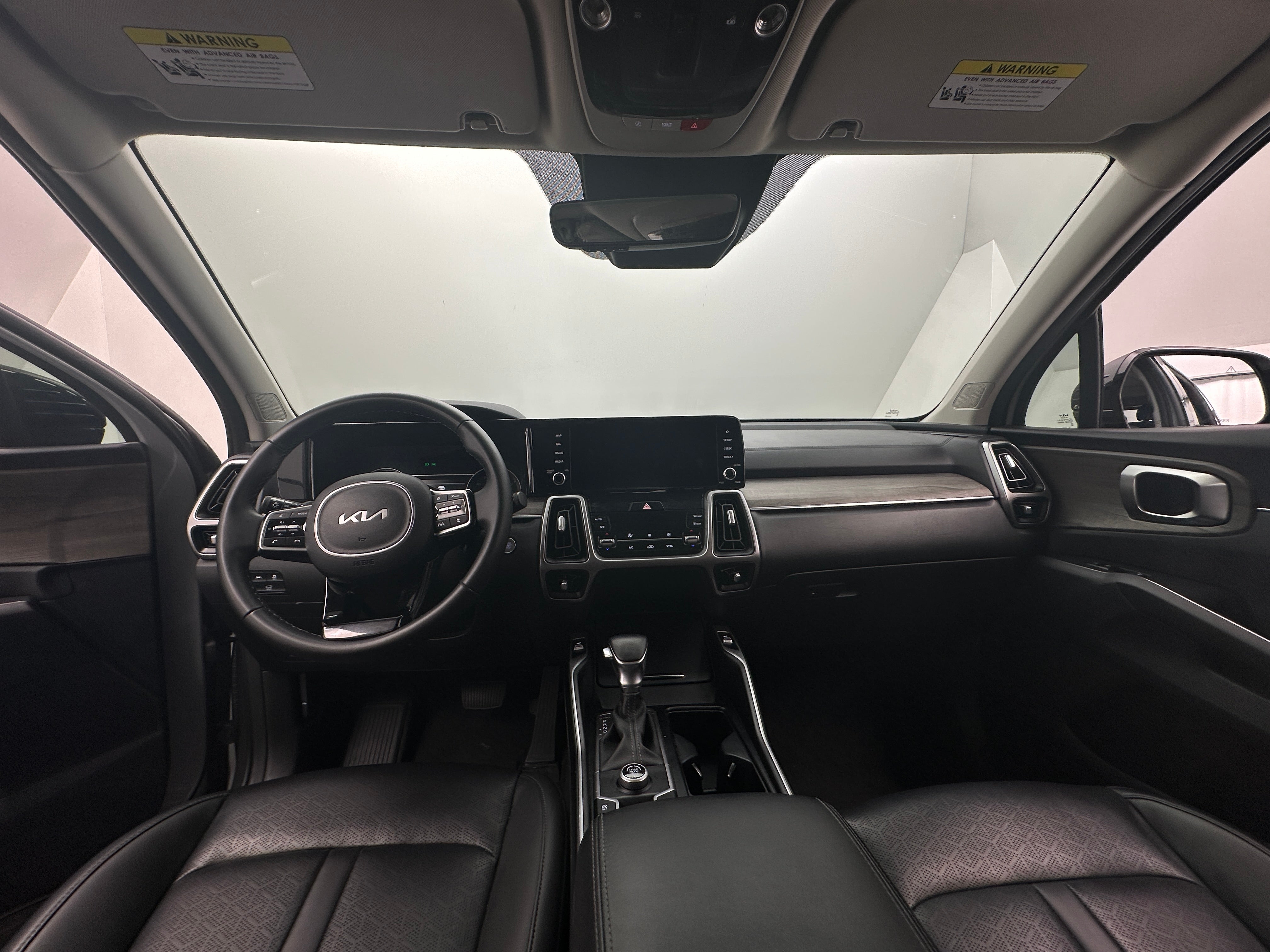 2023 Kia Sorento EX 2