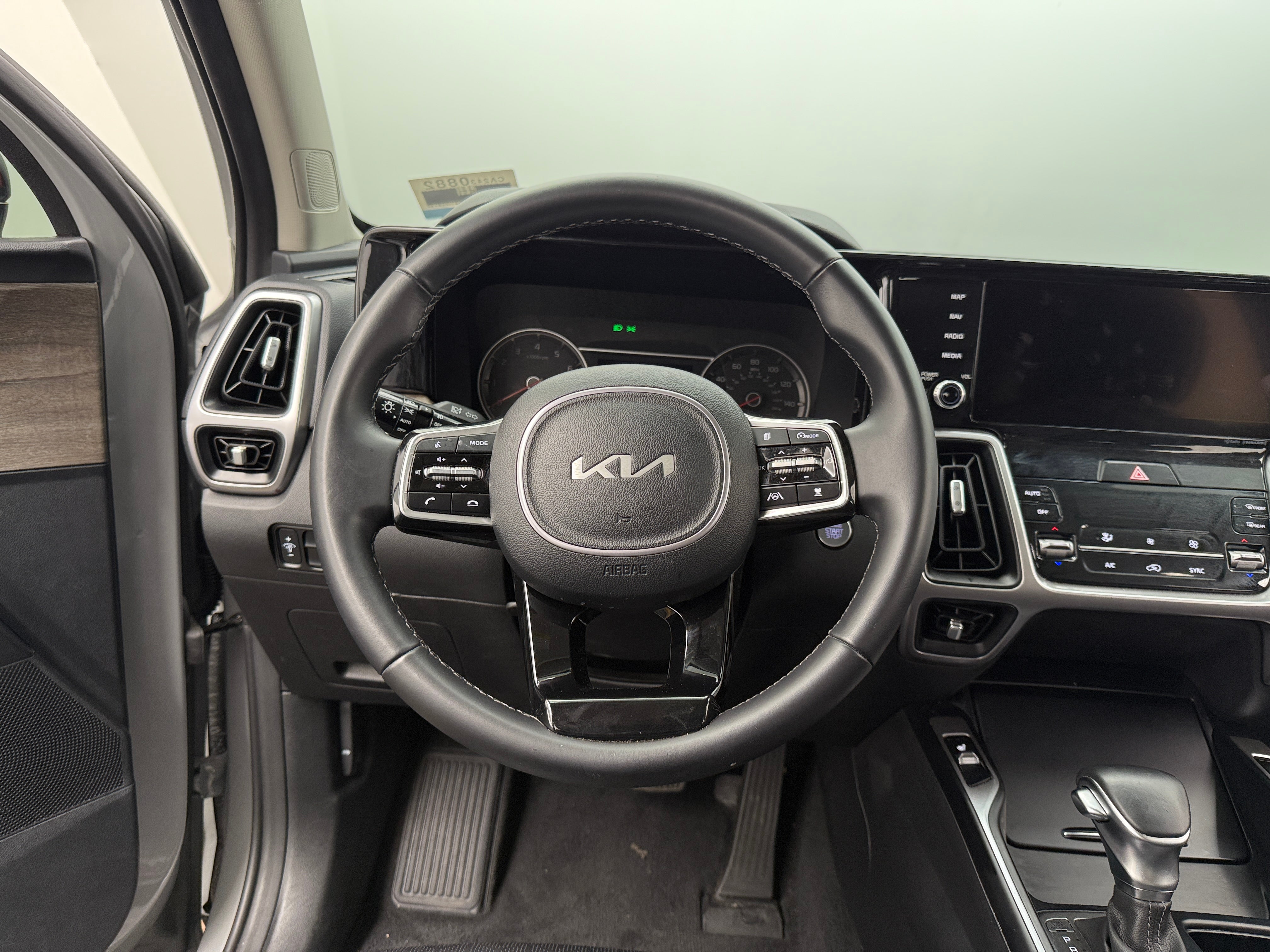 2023 Kia Sorento EX 4