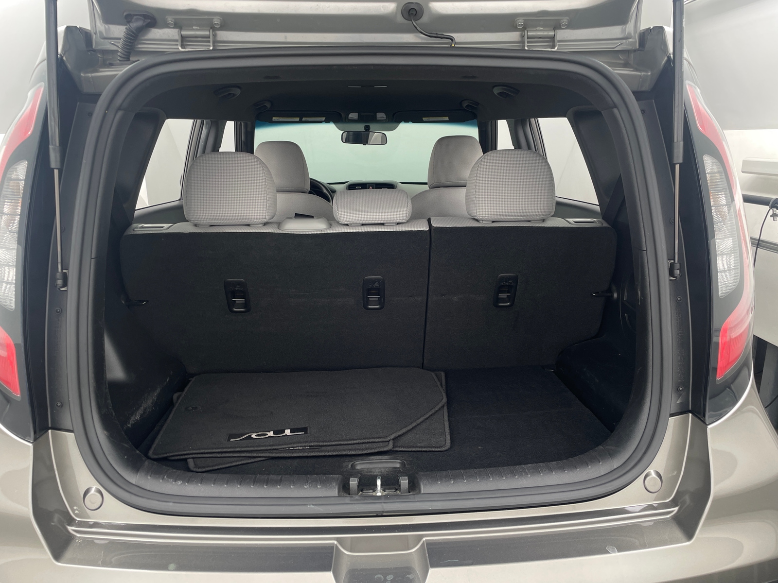Thumbnail: 2018 Kia Soul - 7
