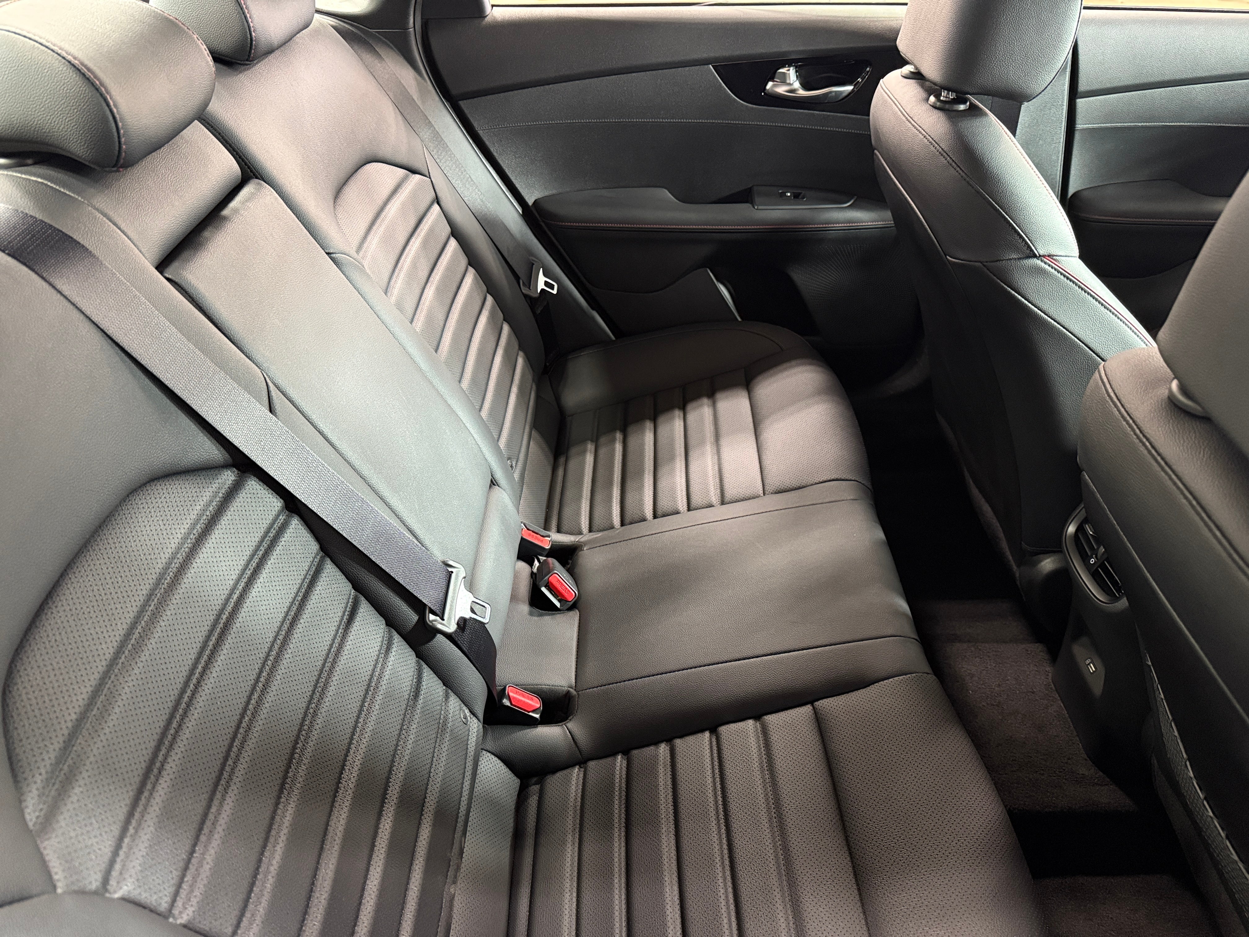 2023 Kia Forte GT 6