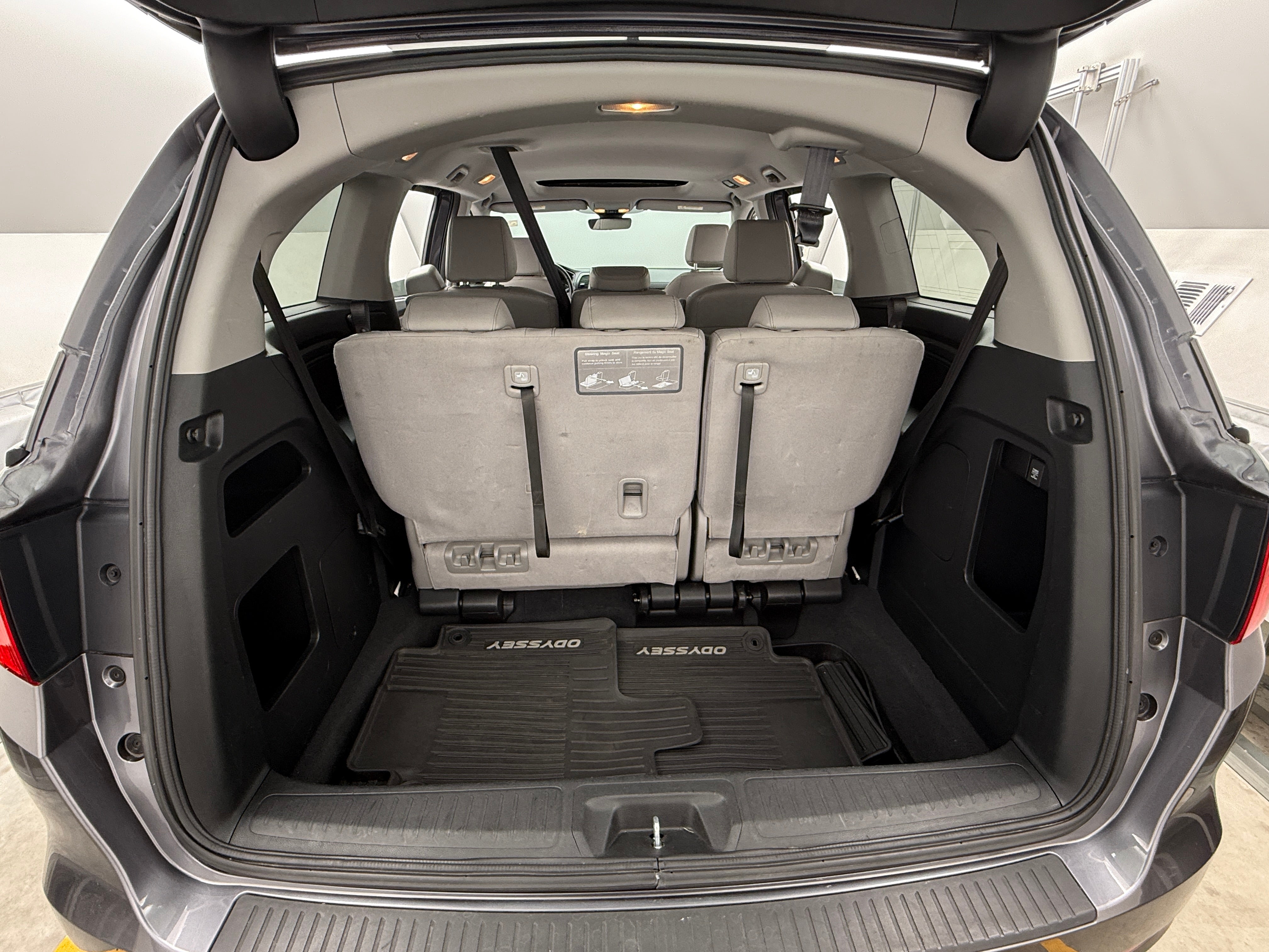 2022 Honda Odyssey EX-L 6