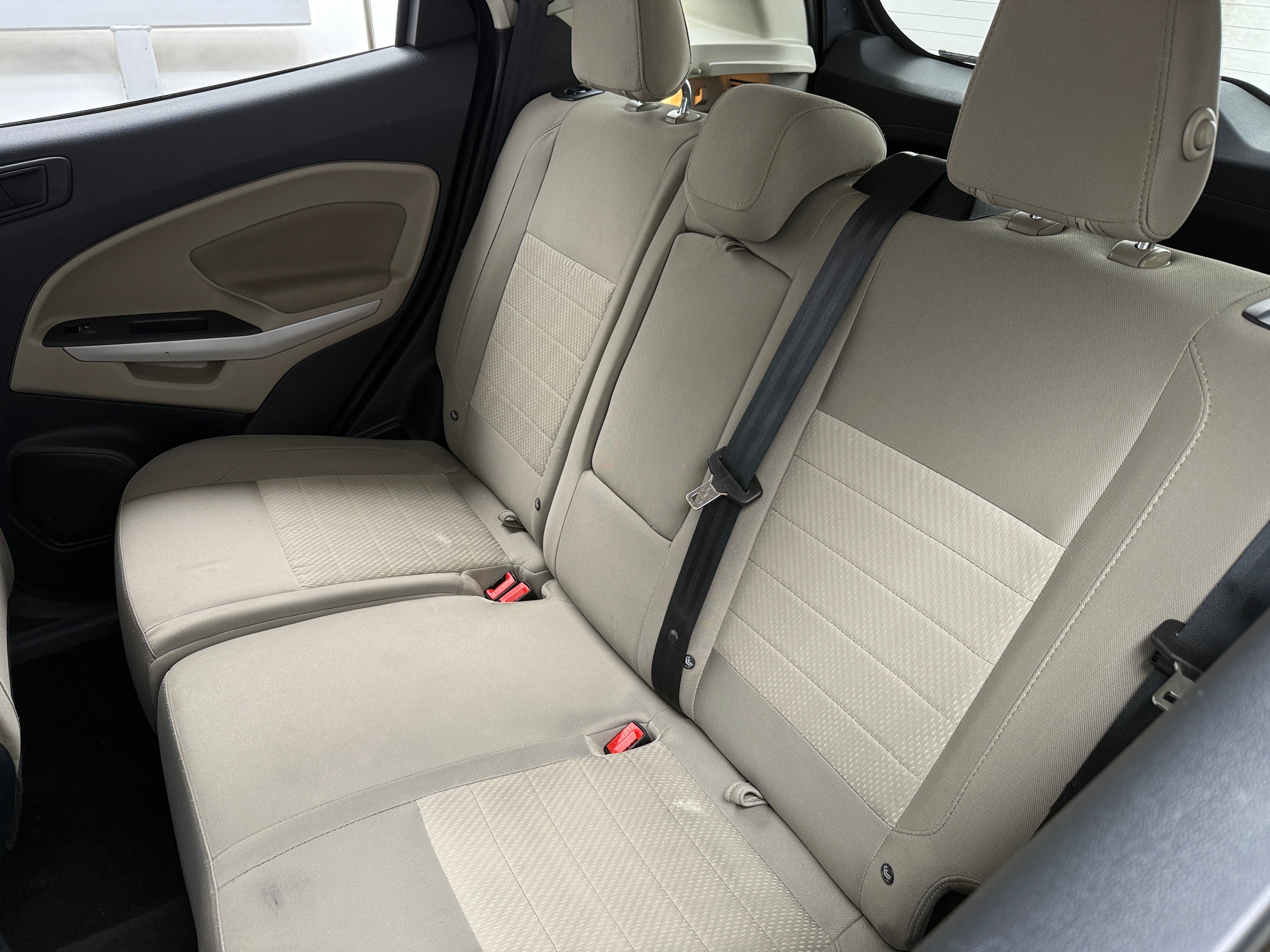 2021 Ford EcoSport S 6