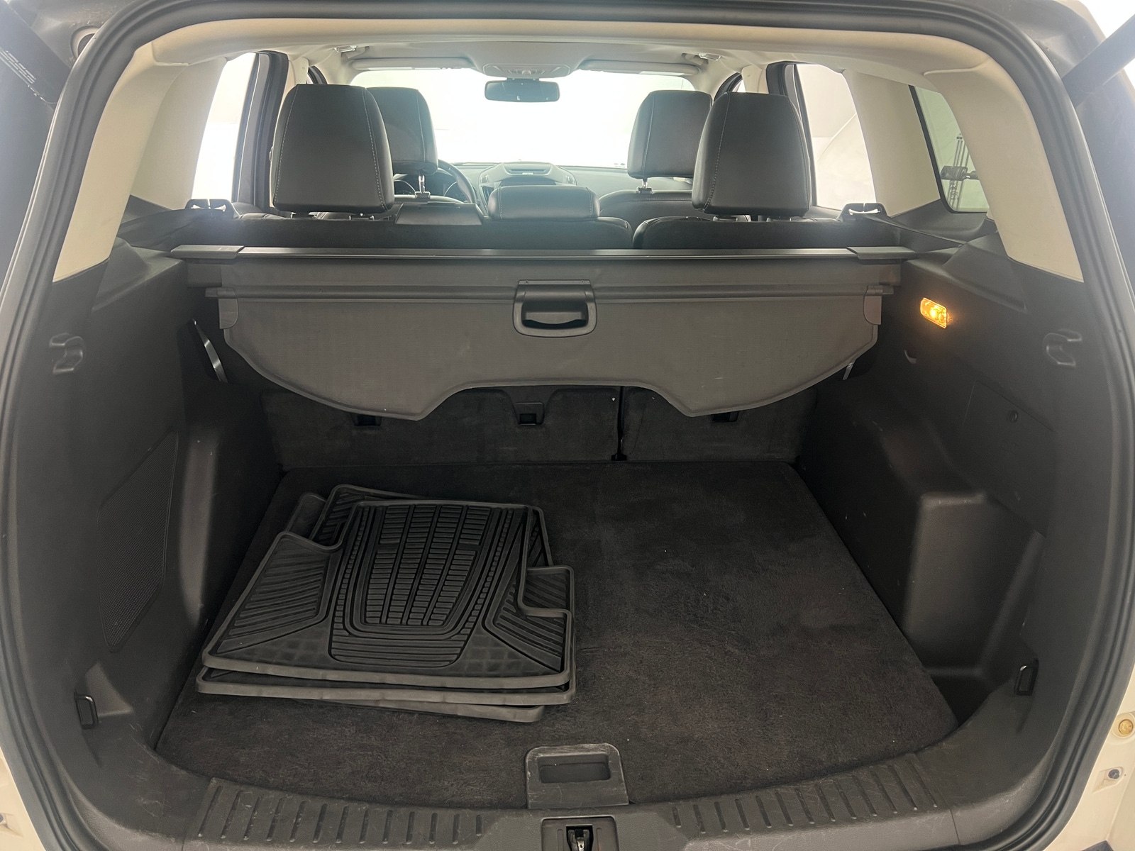 Thumbnail: 2013 Ford Escape - 6