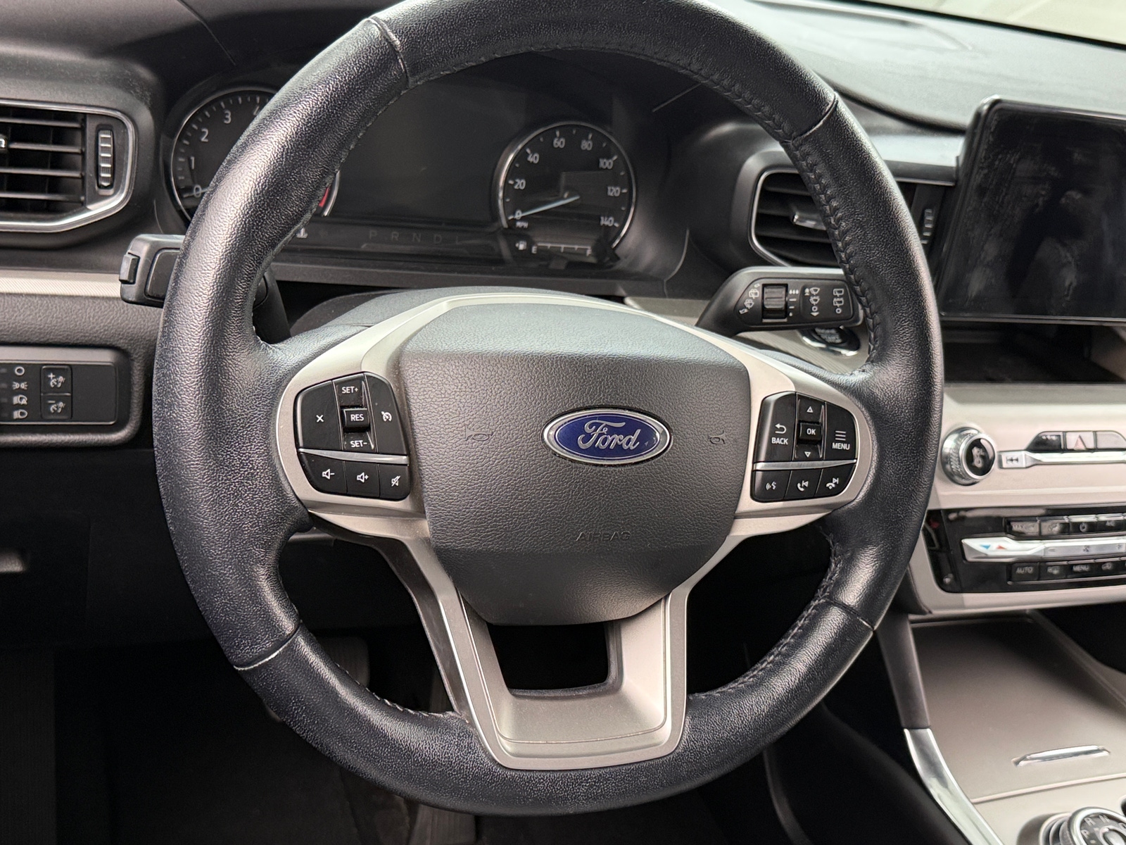 Thumbnail: 2021 Ford Explorer - 4