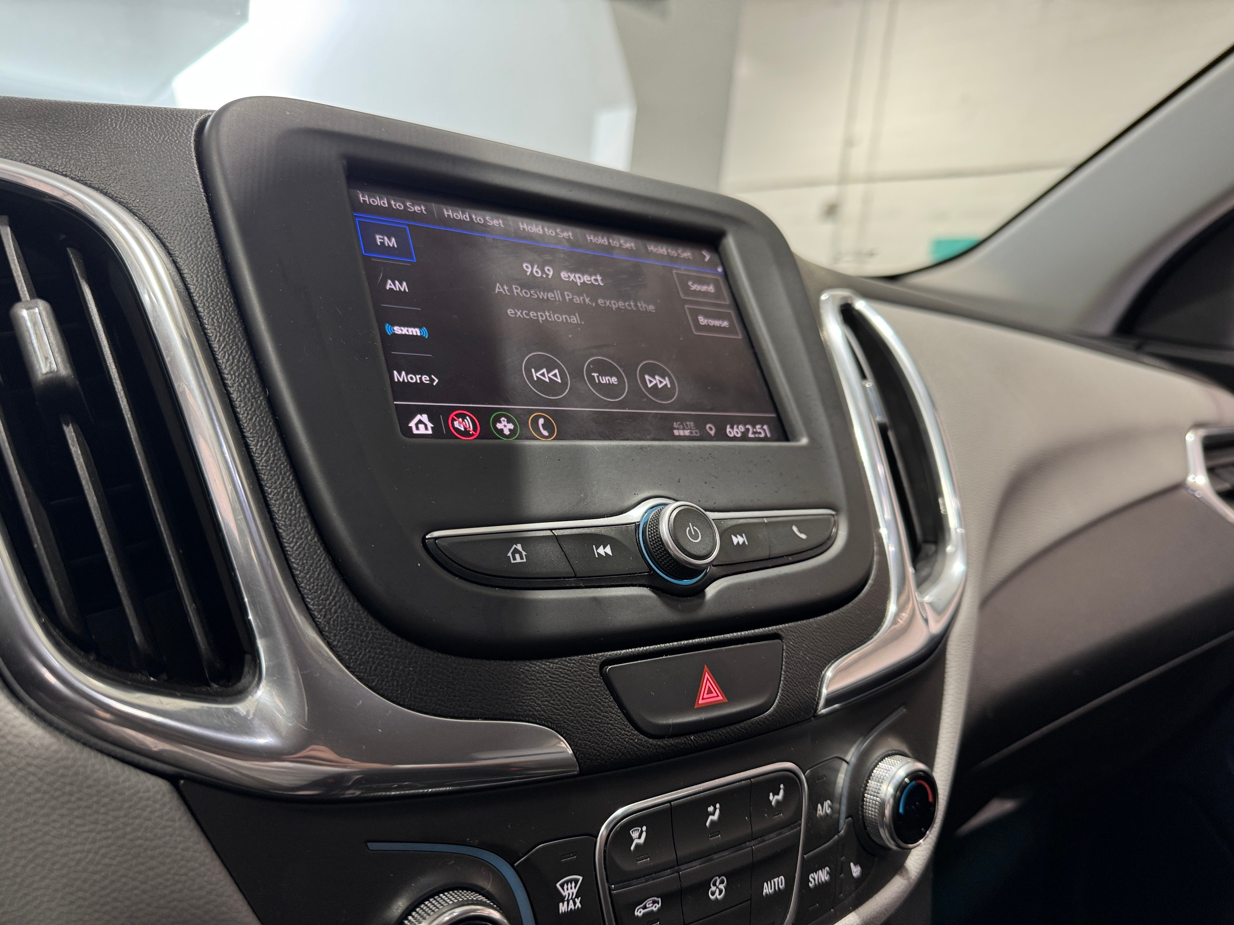 2020 Chevrolet Equinox LT 4