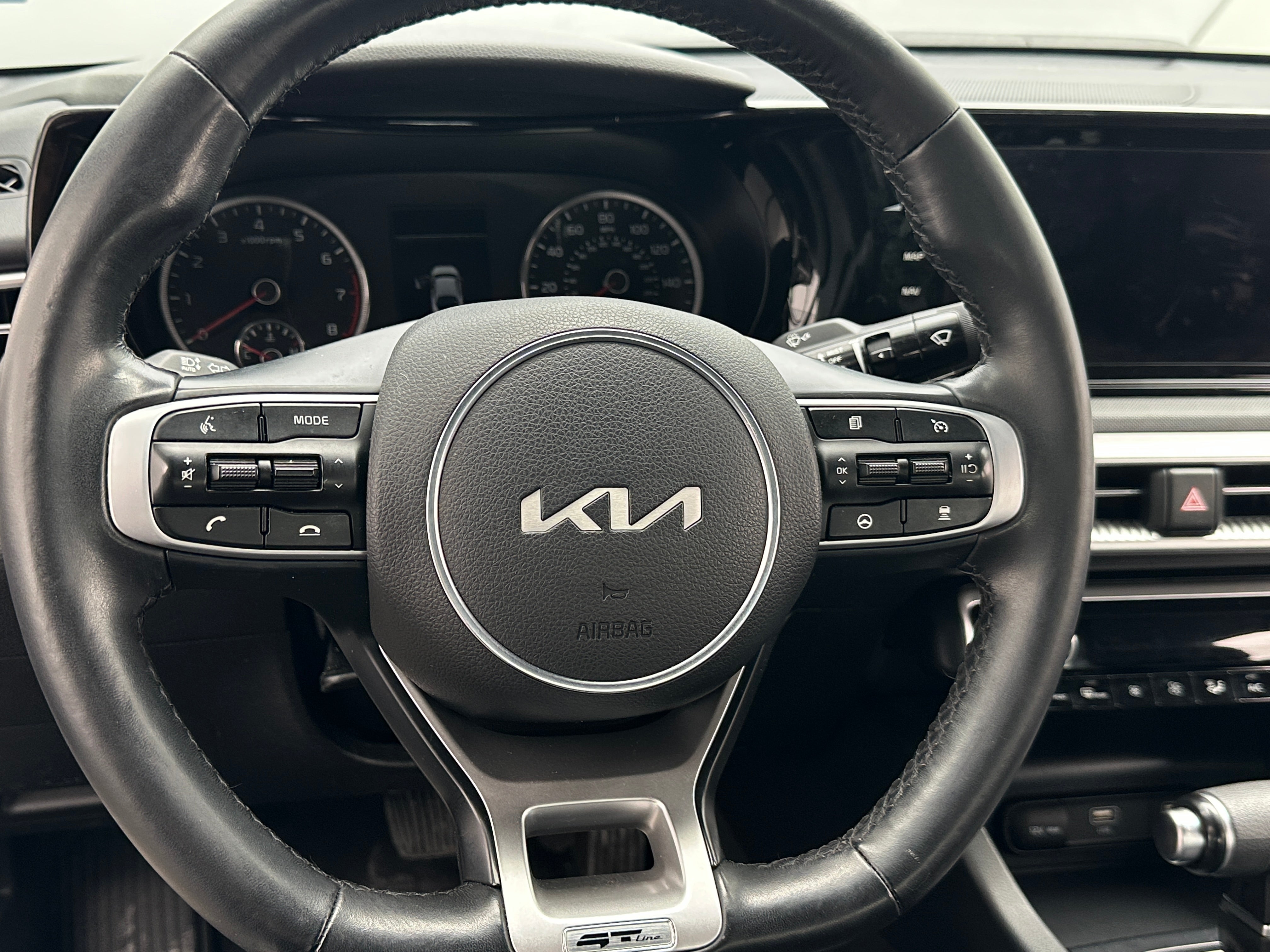 2023 Kia K5 GT-Line 4
