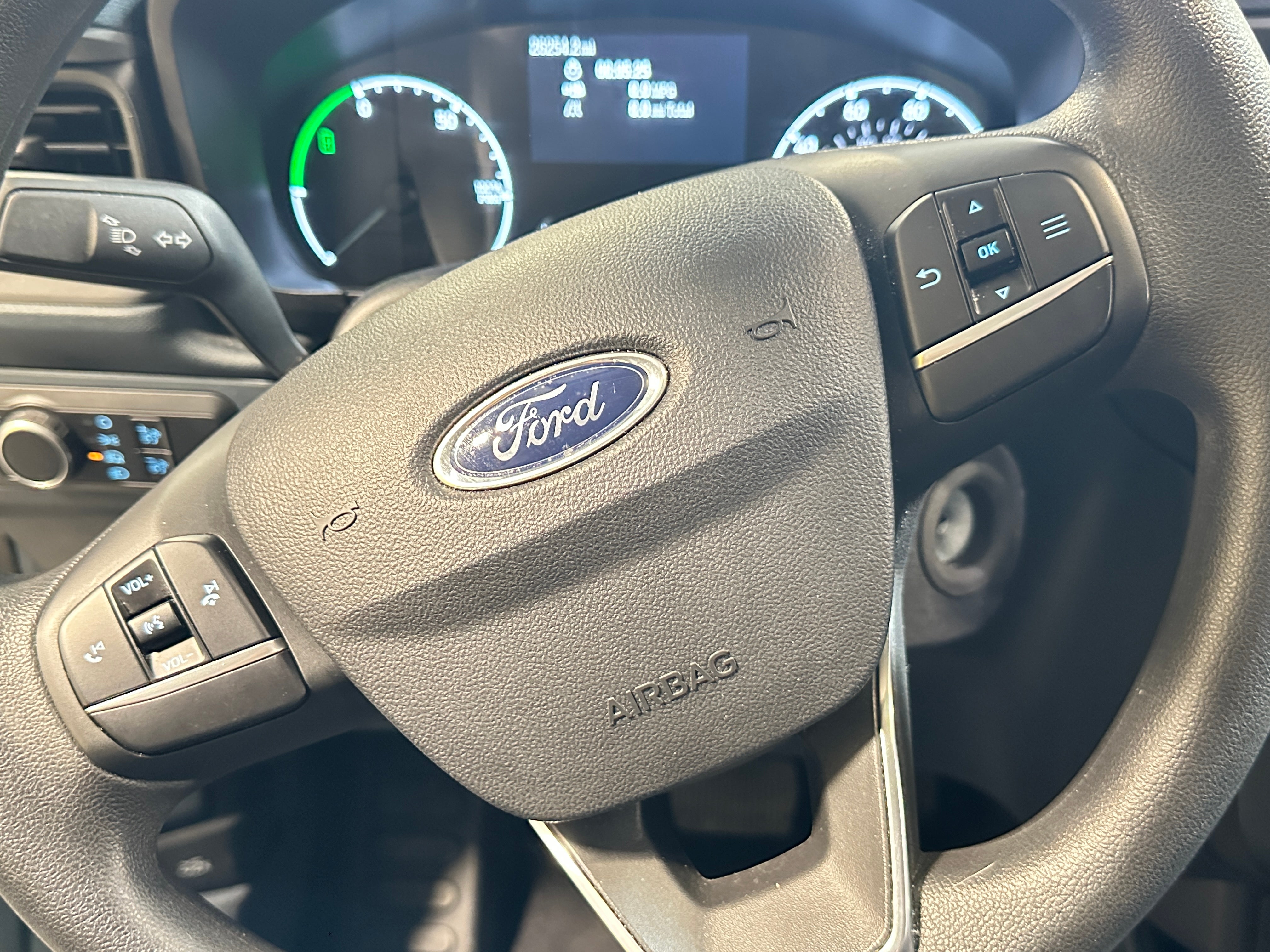 2022 Ford Maverick XL 5