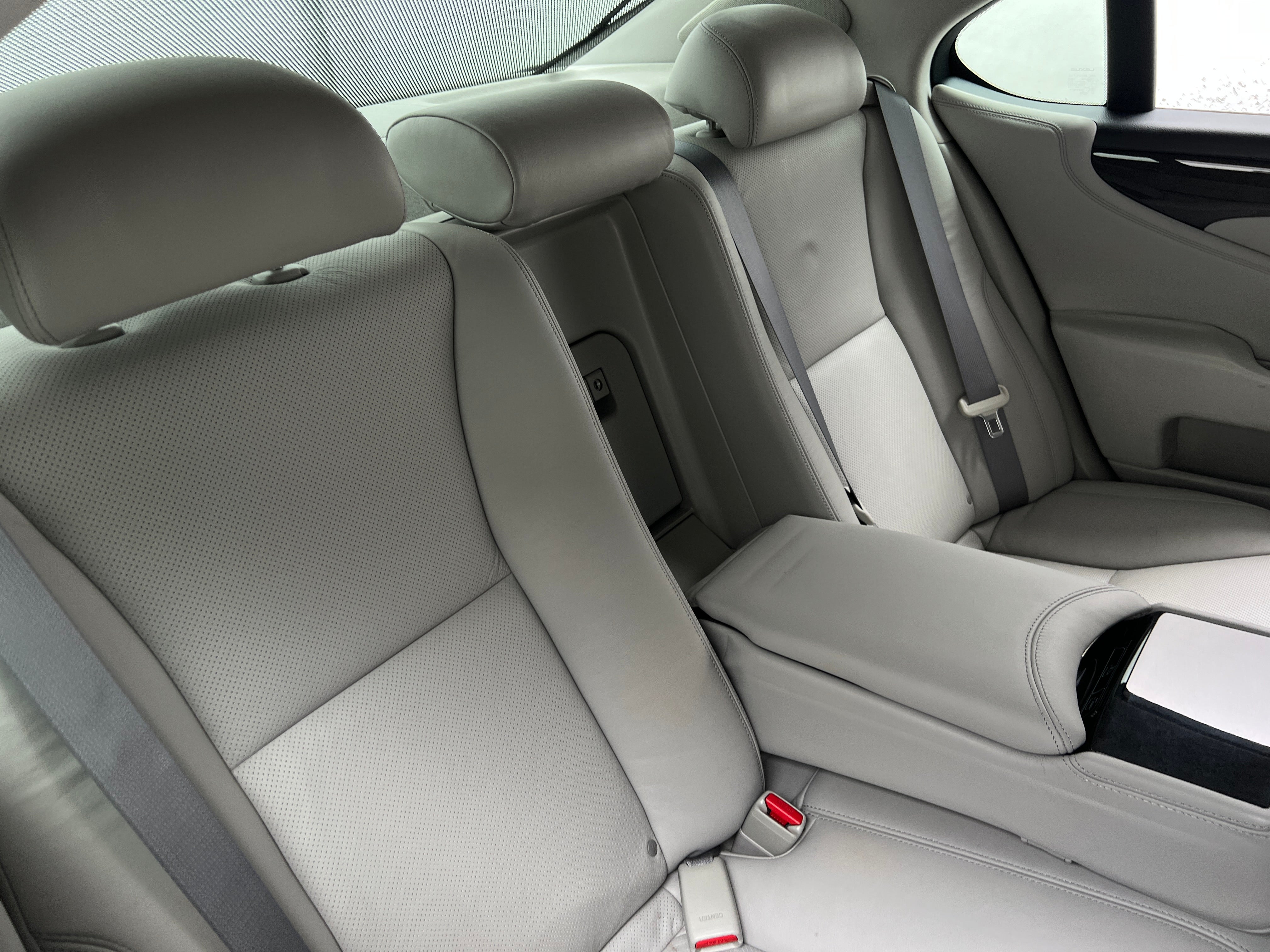 2011 Lexus LS 460 5