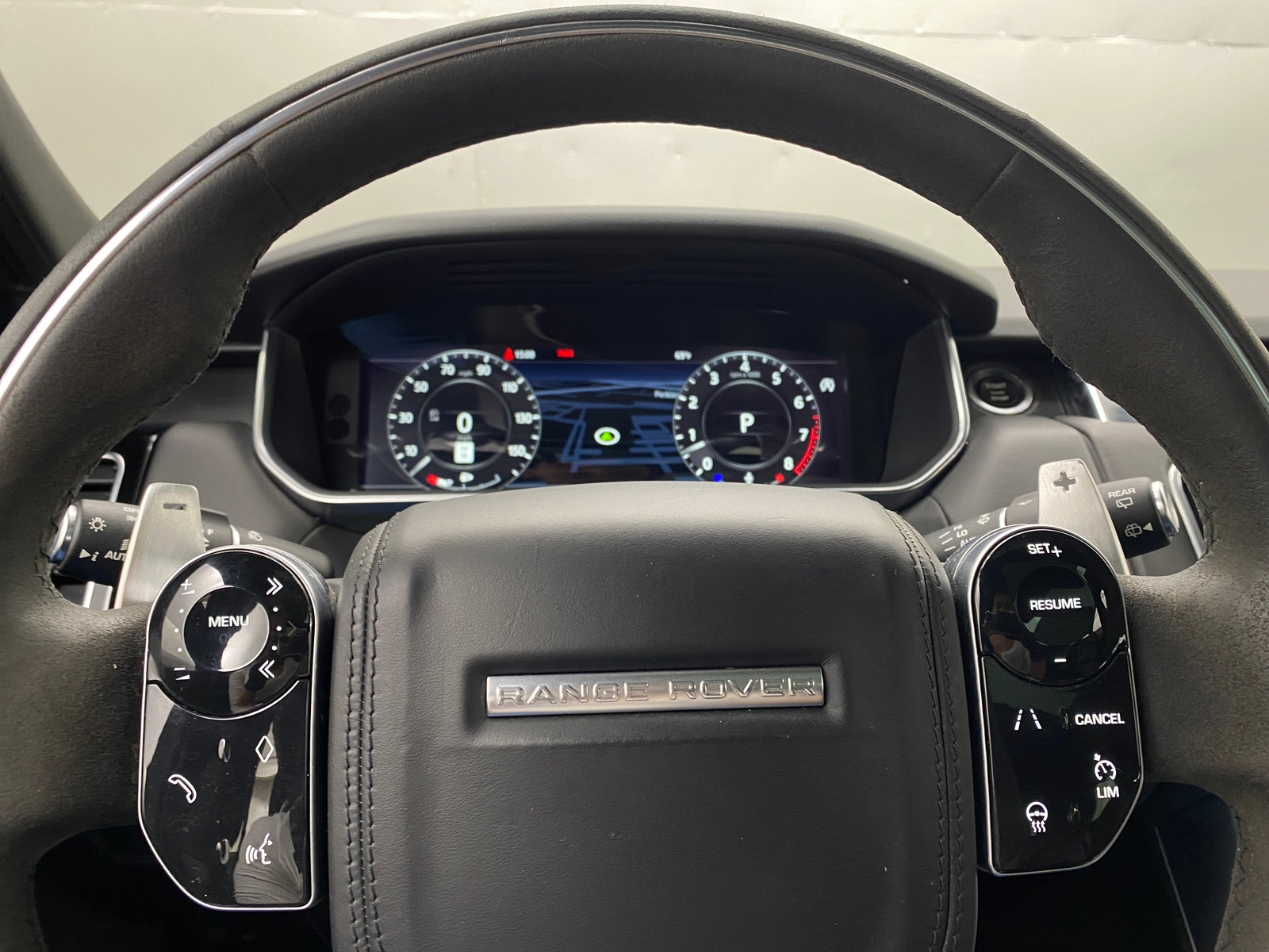 Thumbnail: 2020 Land Rover Range Rover Sport - 4