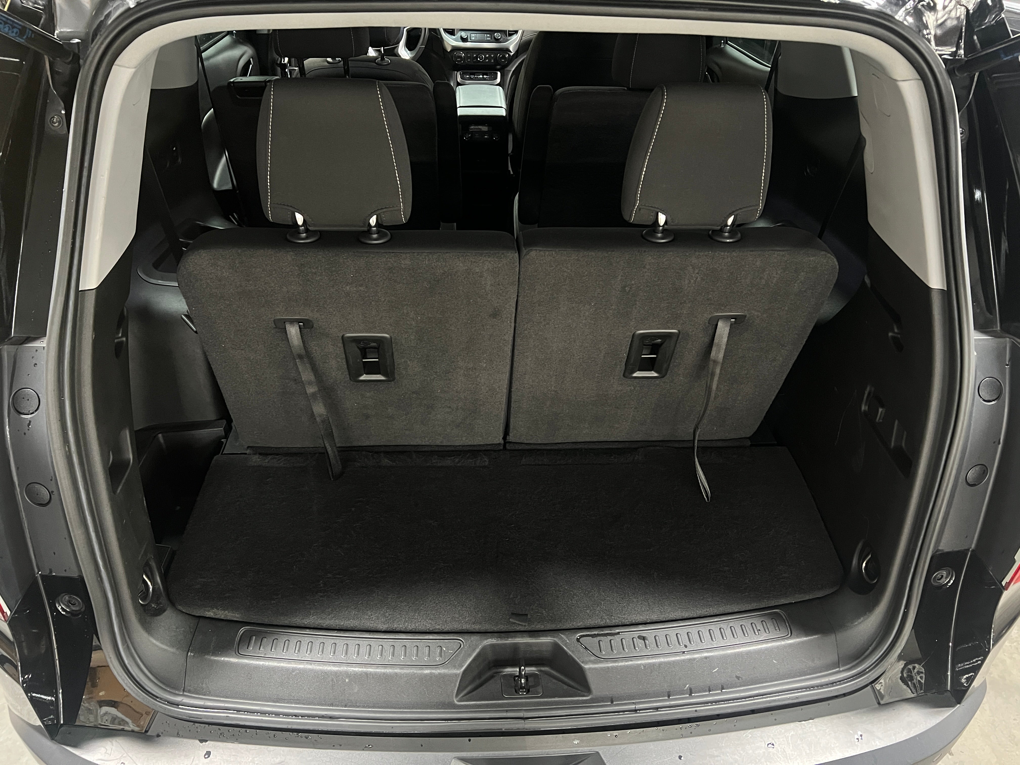 2021 GMC Acadia SLE 7