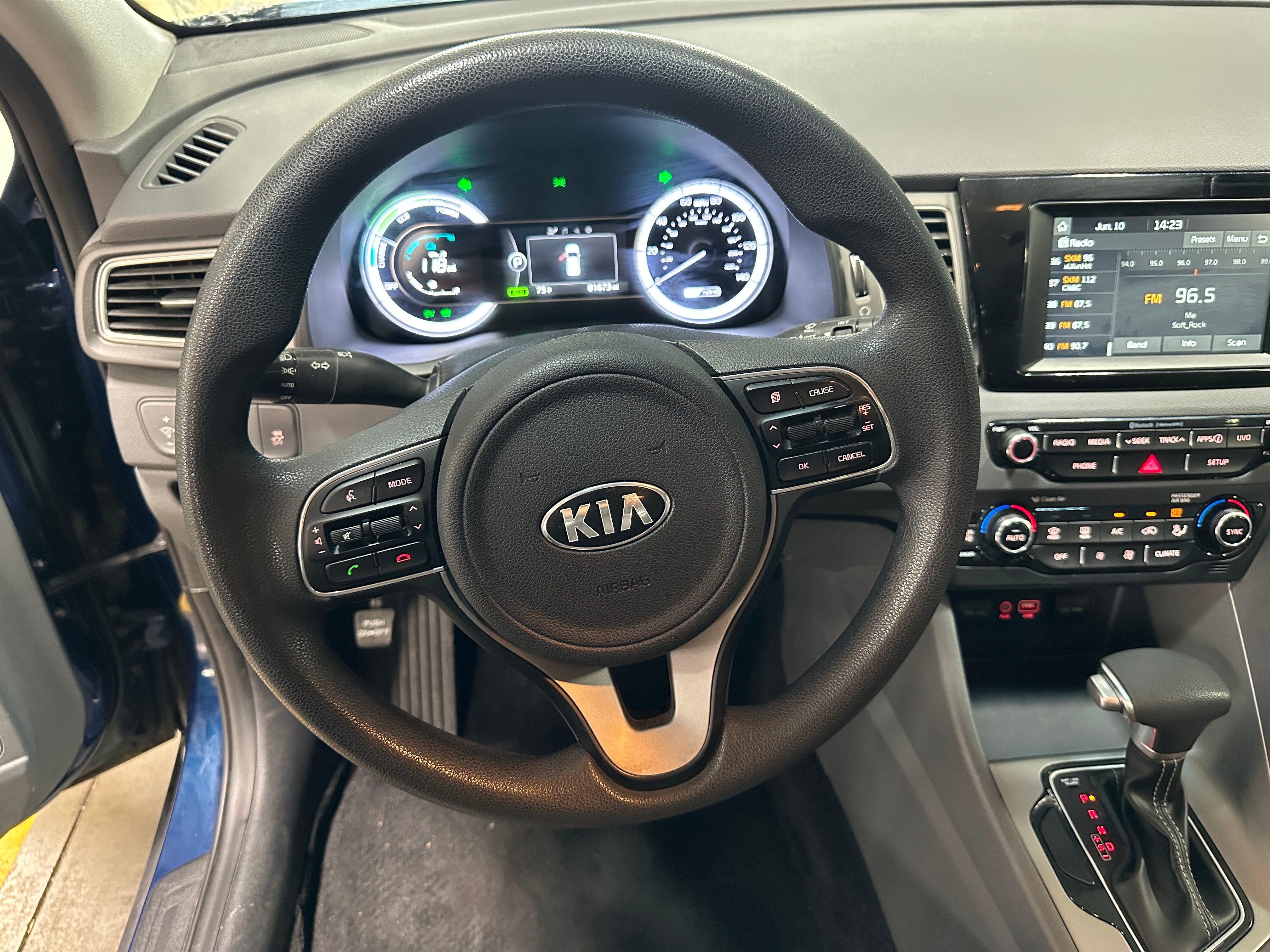 2017 Kia Niro LX 5