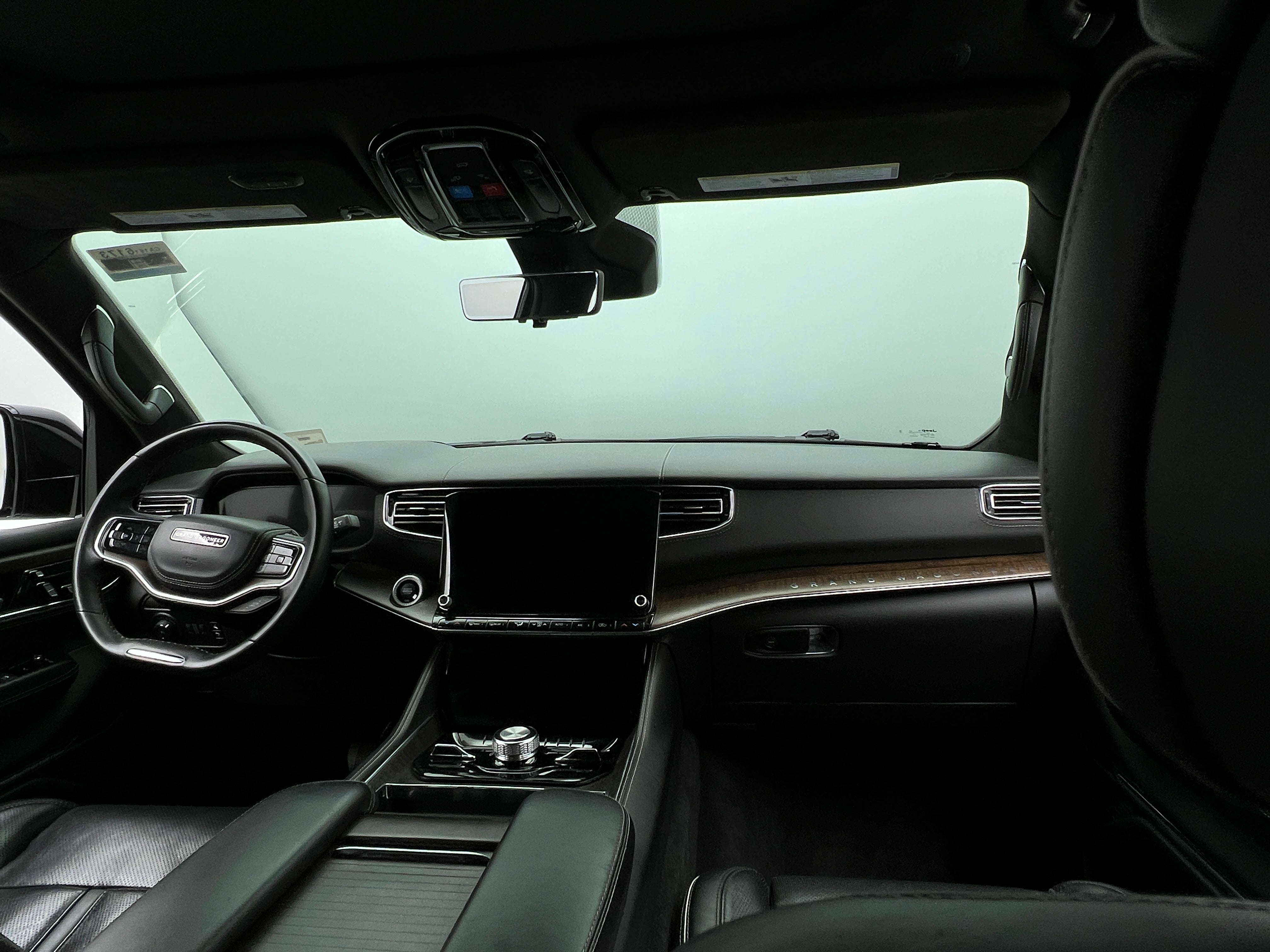 2023 Jeep Grand Wagoneer Series II 2