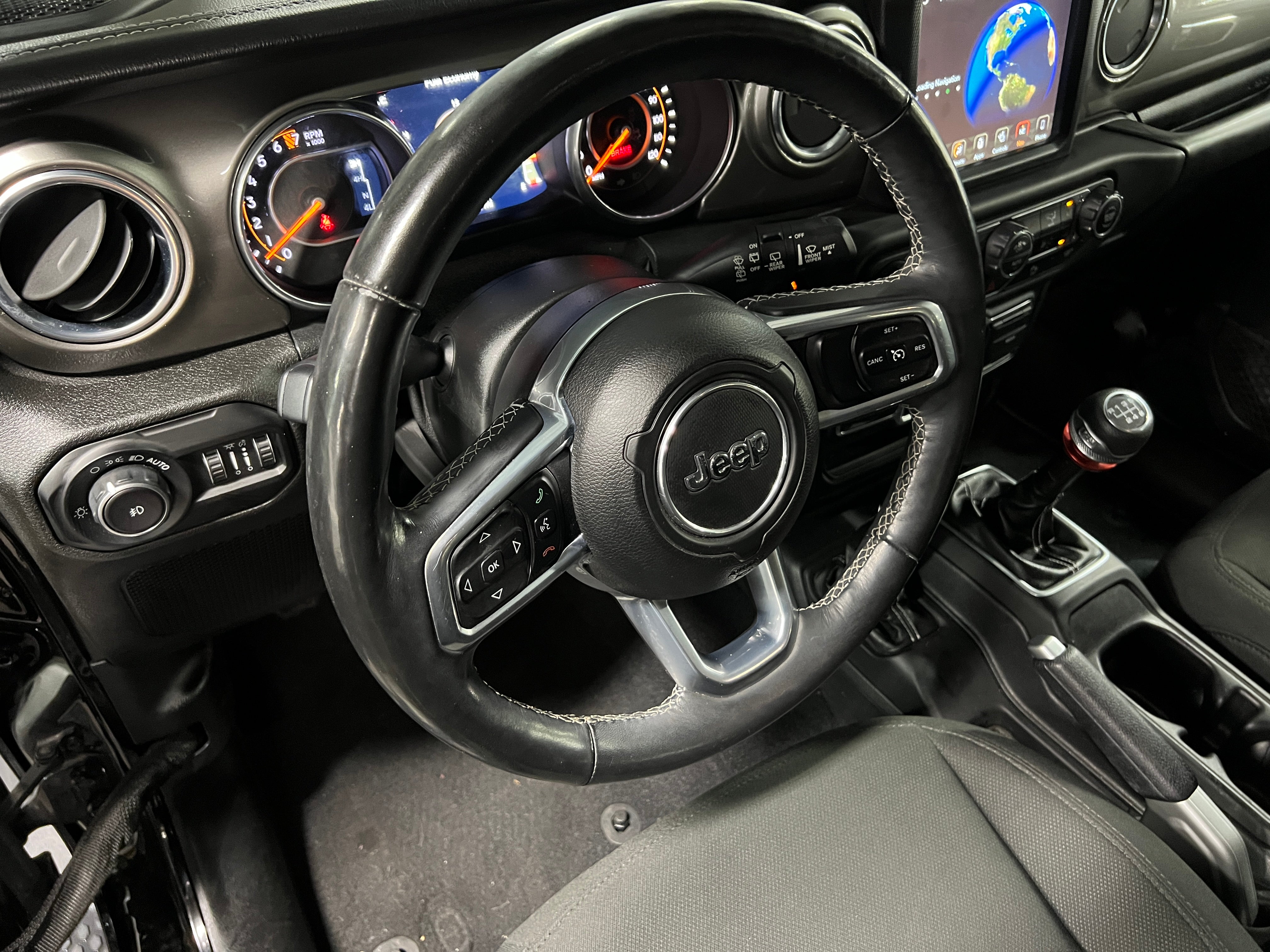 2018 Jeep Wrangler Unlimited Sahara 5