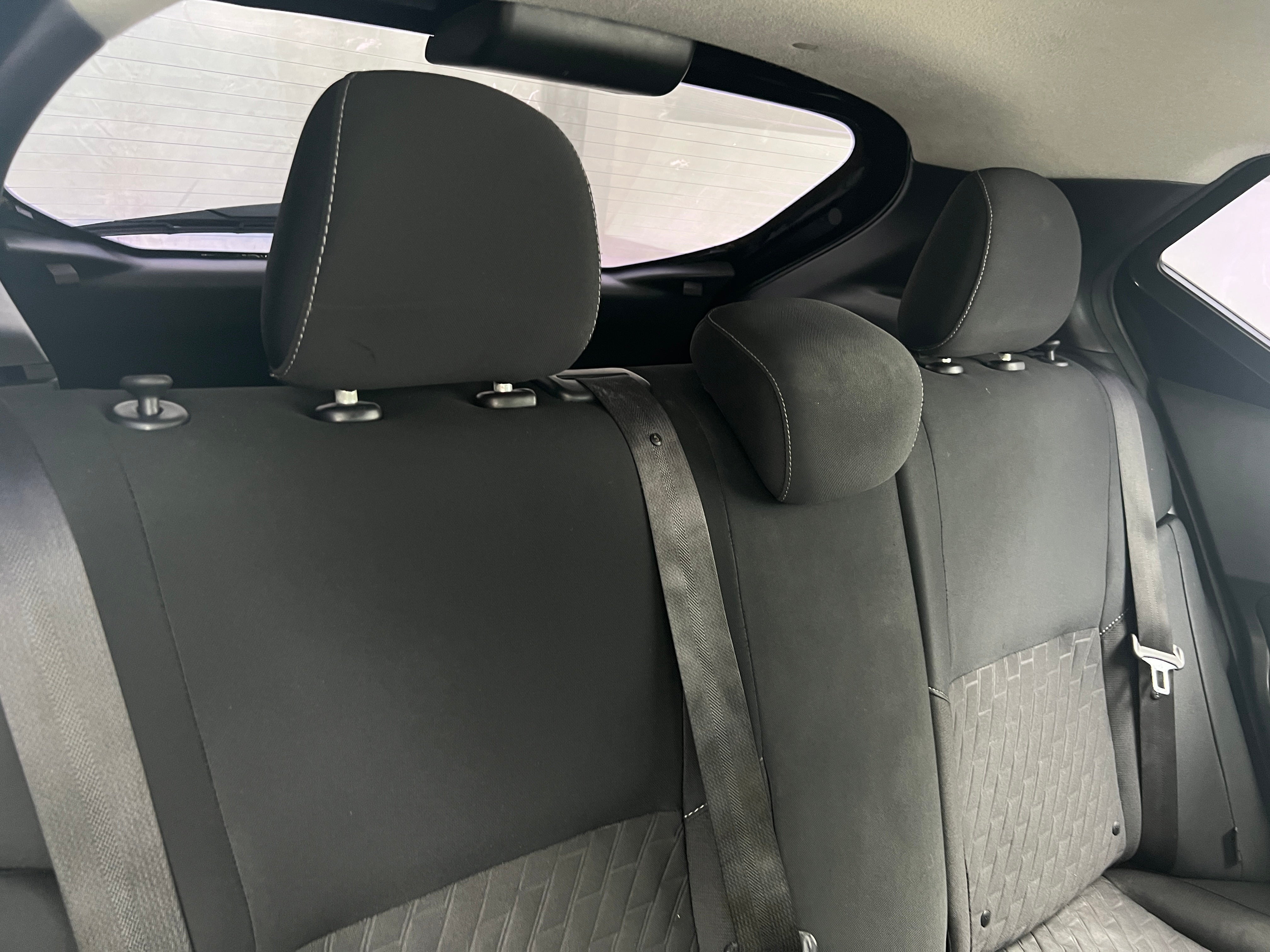 2021 Nissan Kicks S 6