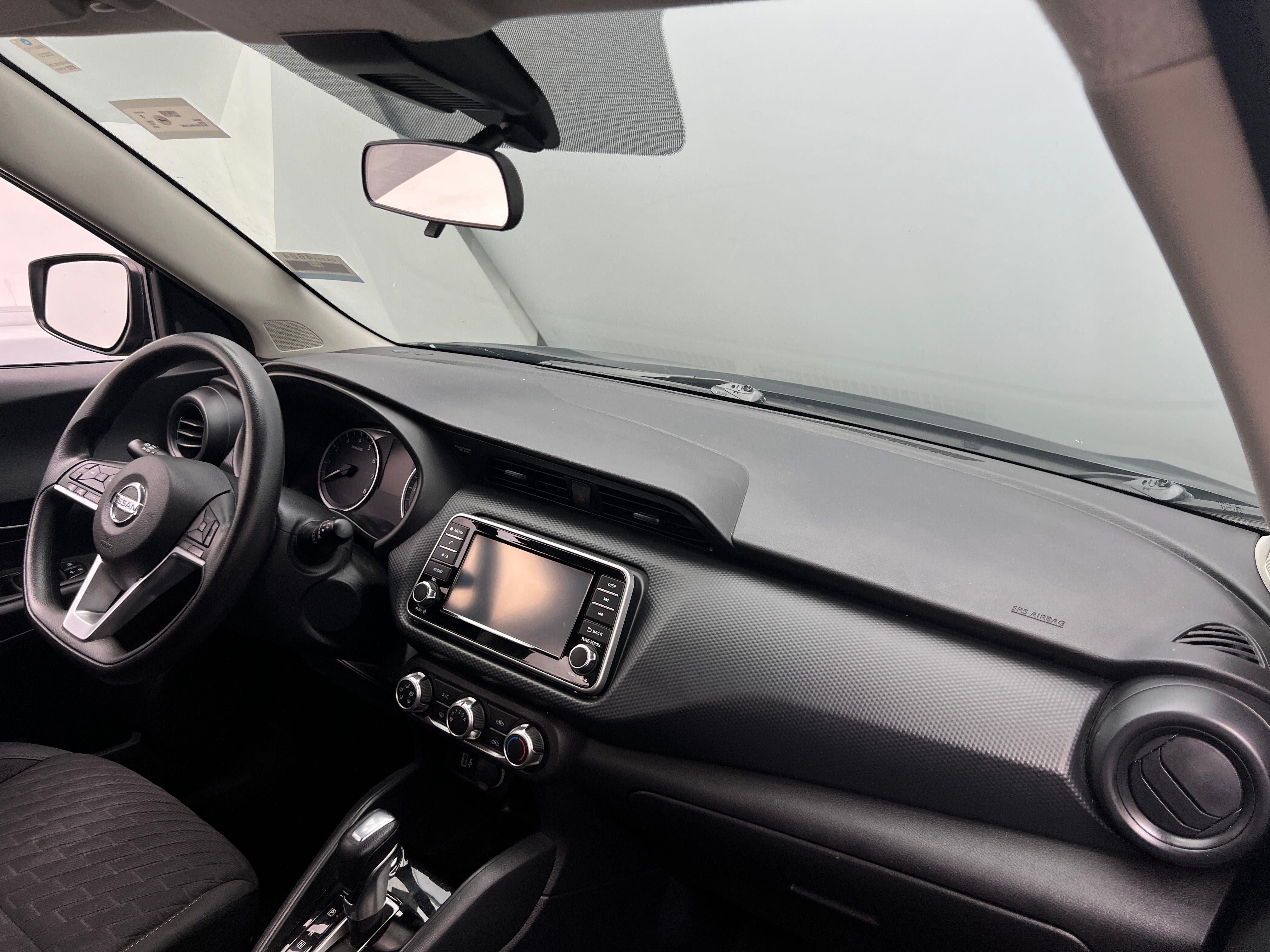 2021 Nissan Kicks S 3