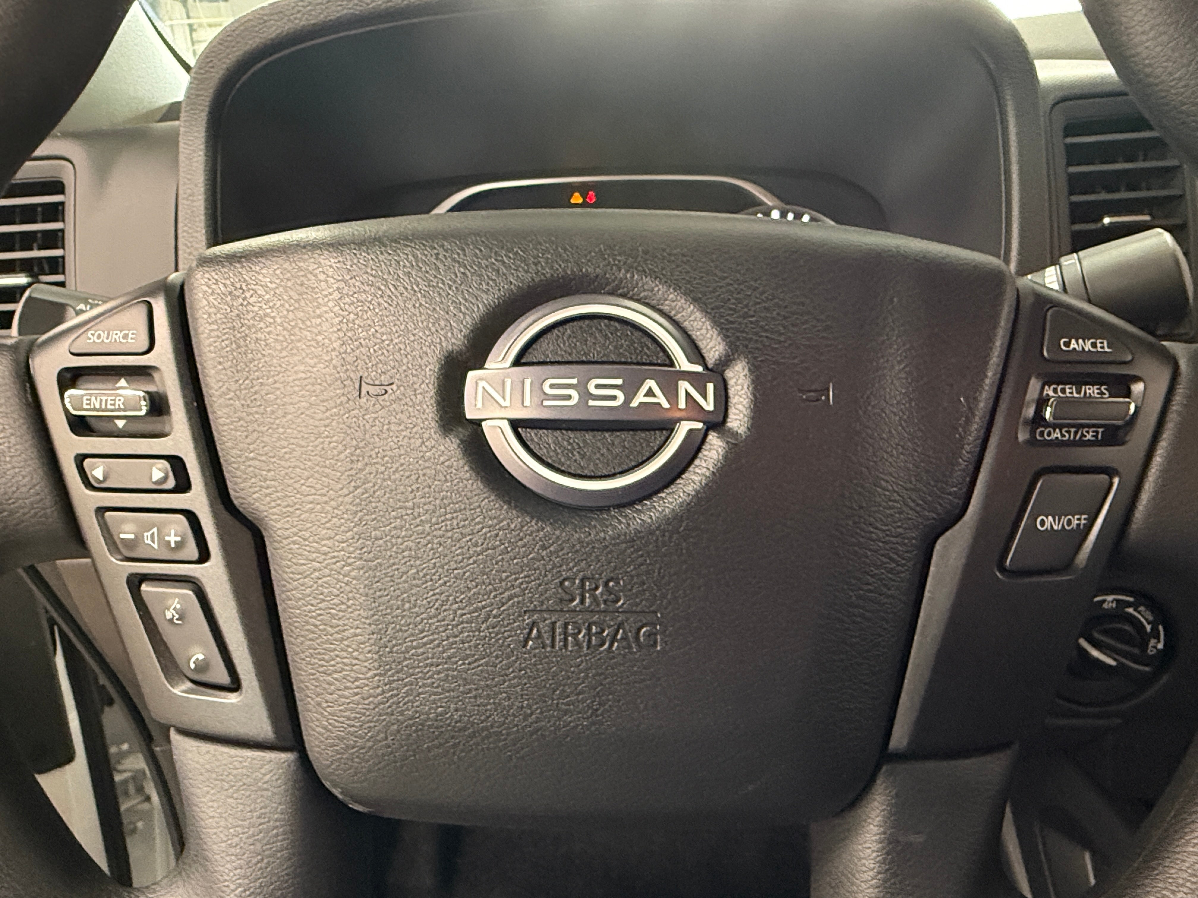 2024 Nissan Frontier S/C 5