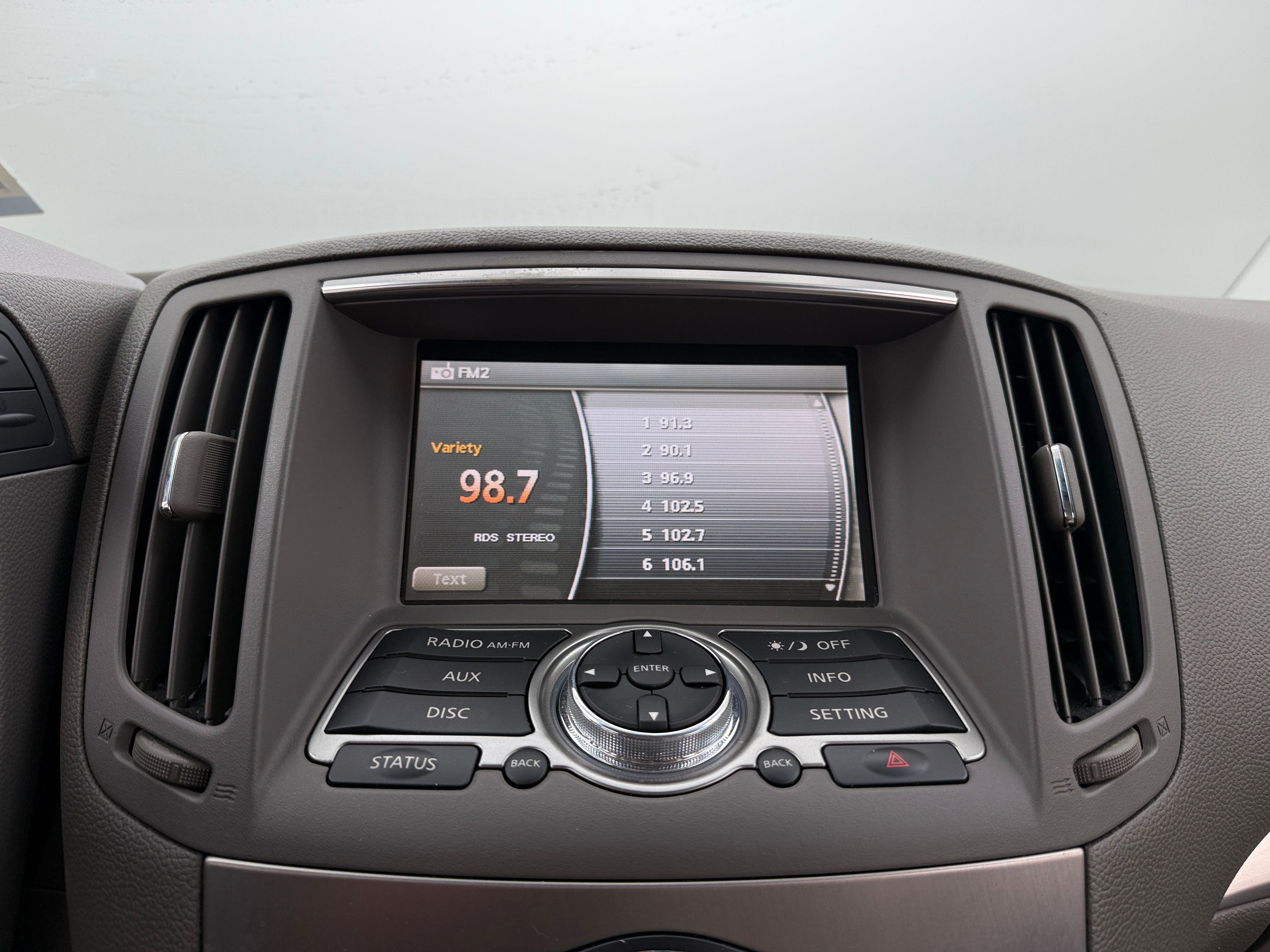 2012 INFINITI G25 x 3