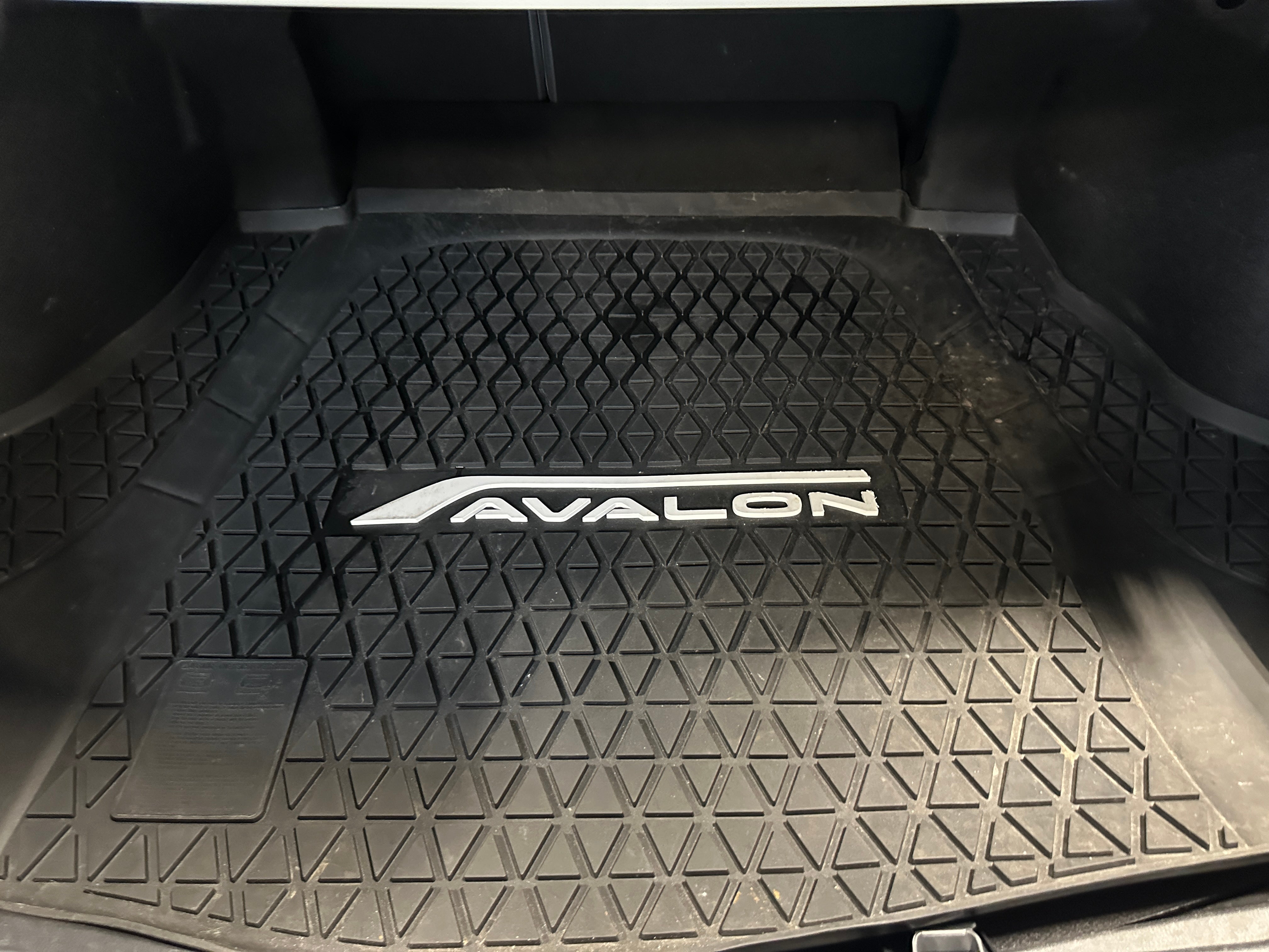 2020 Toyota Avalon Limited 6