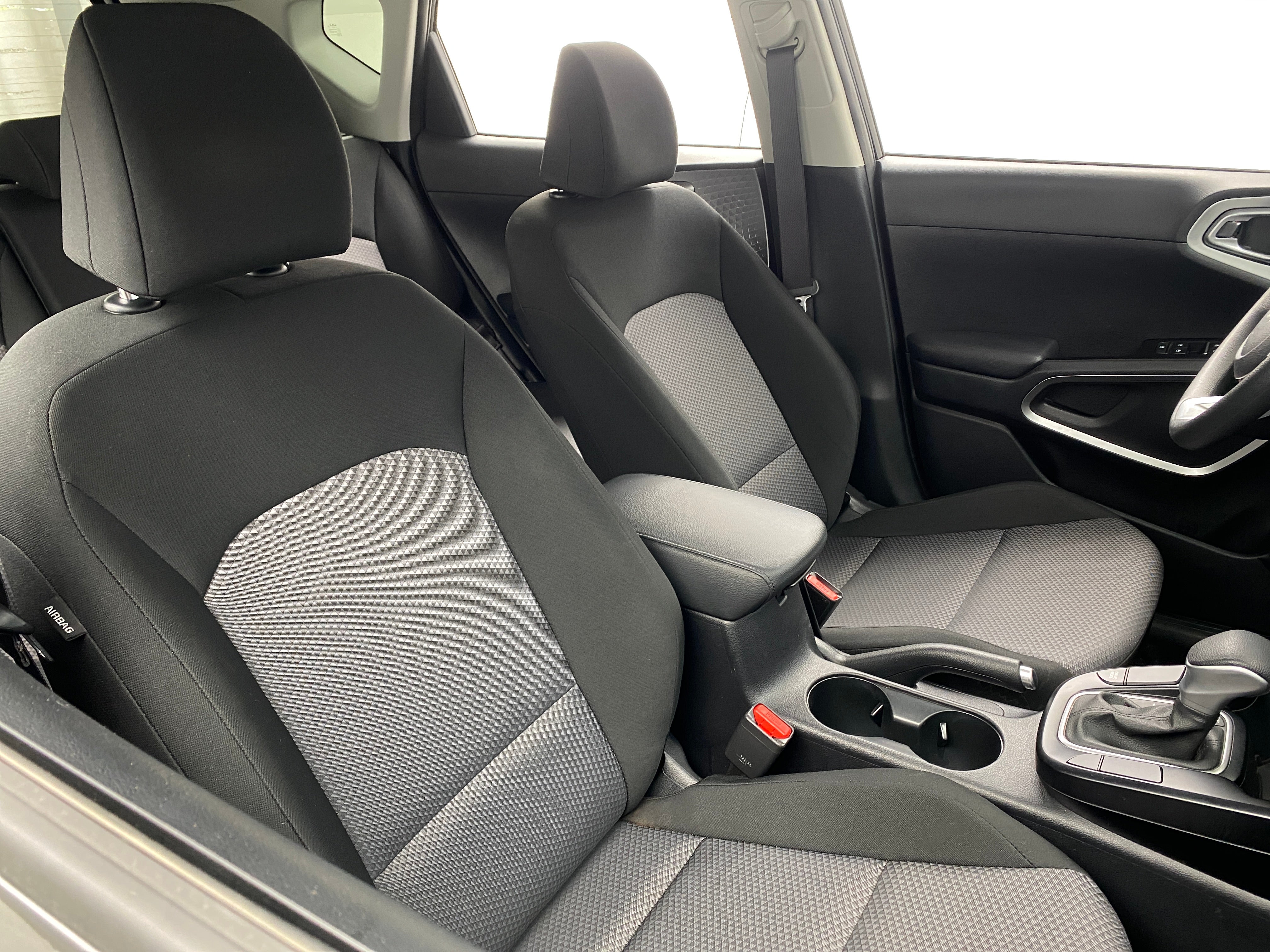 2024 Kia Soul LX 2