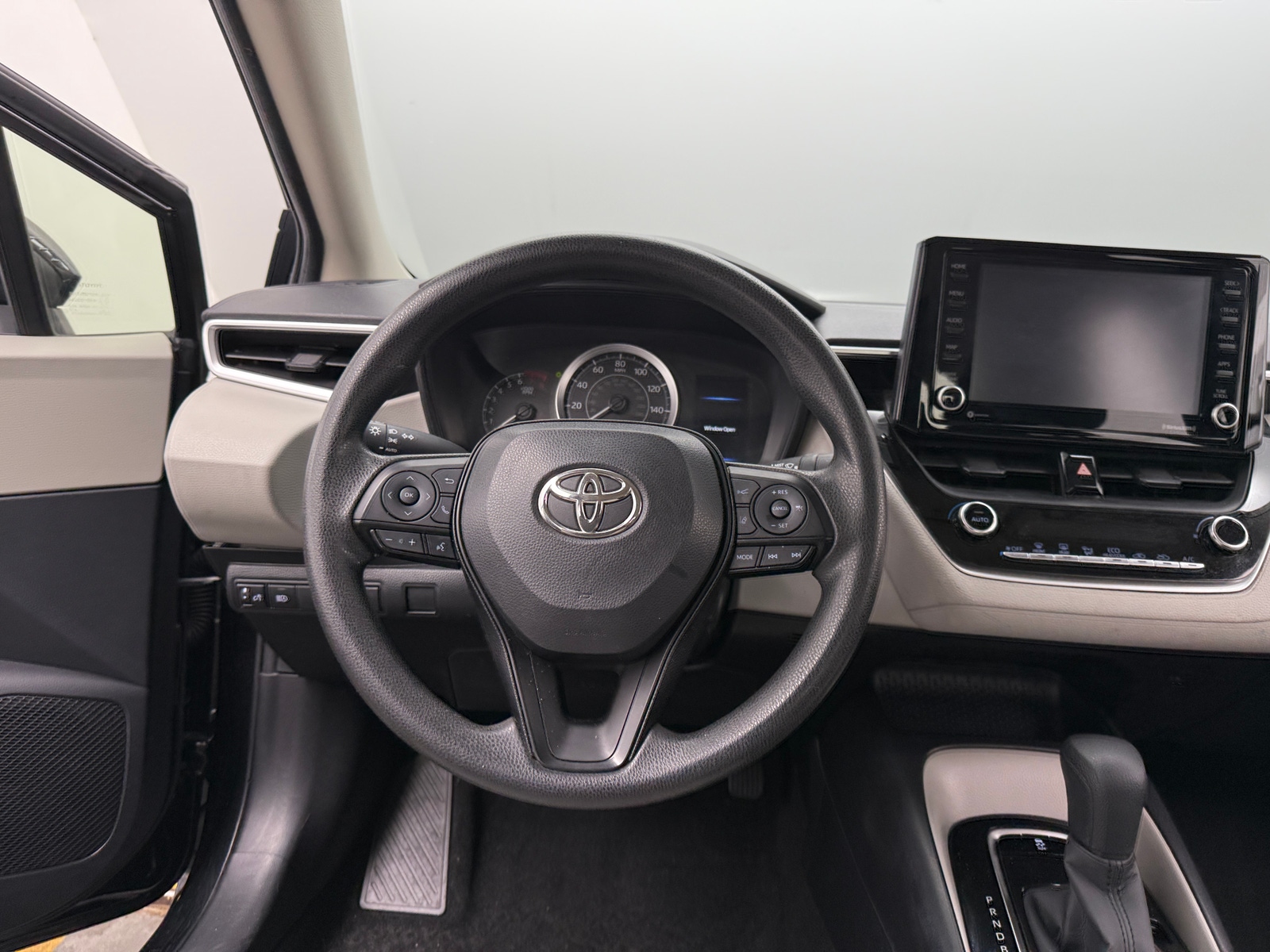 Thumbnail: 2022 Toyota Corolla - 5