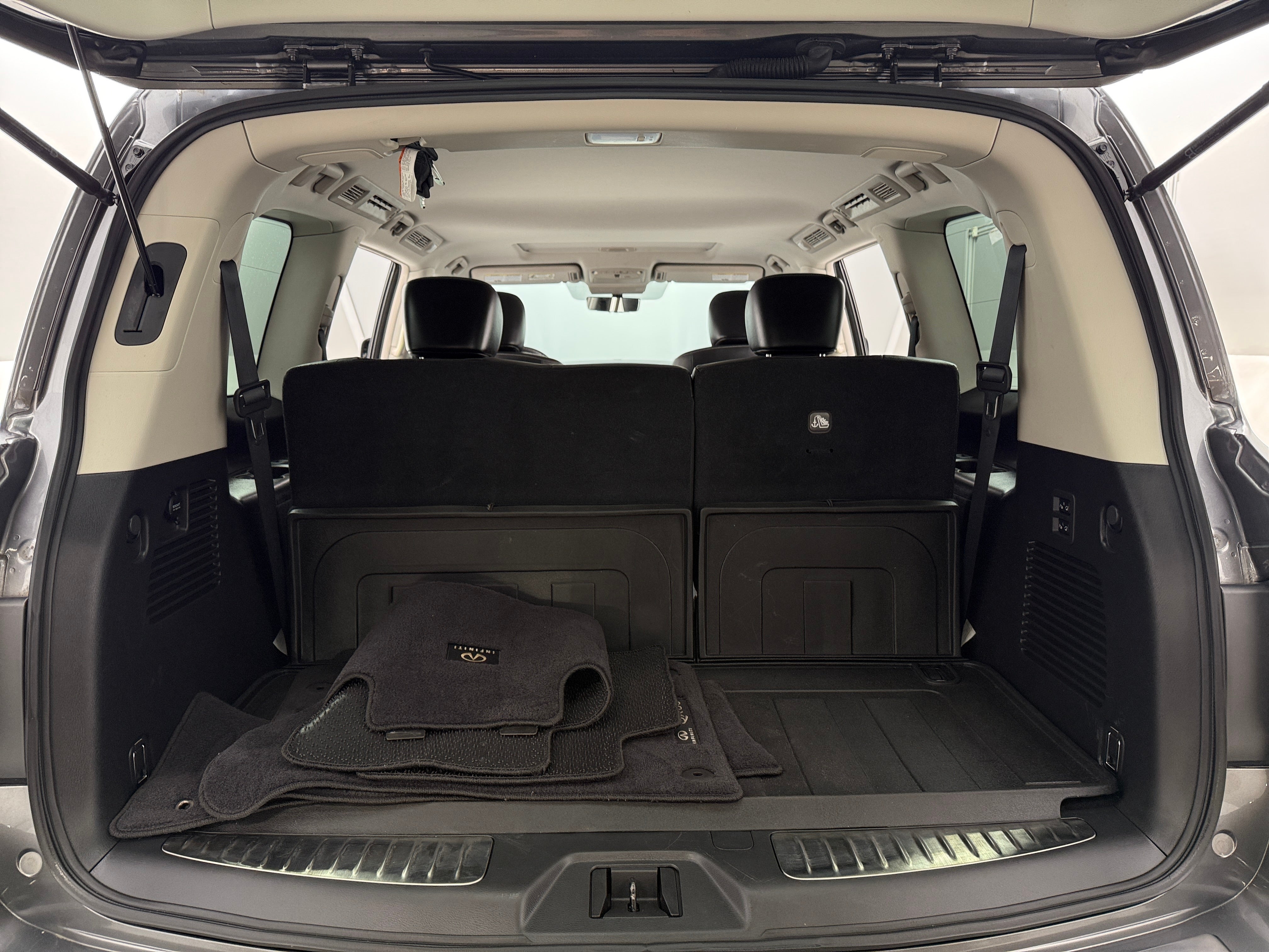 2021 INFINITI QX80 Premium Select 6