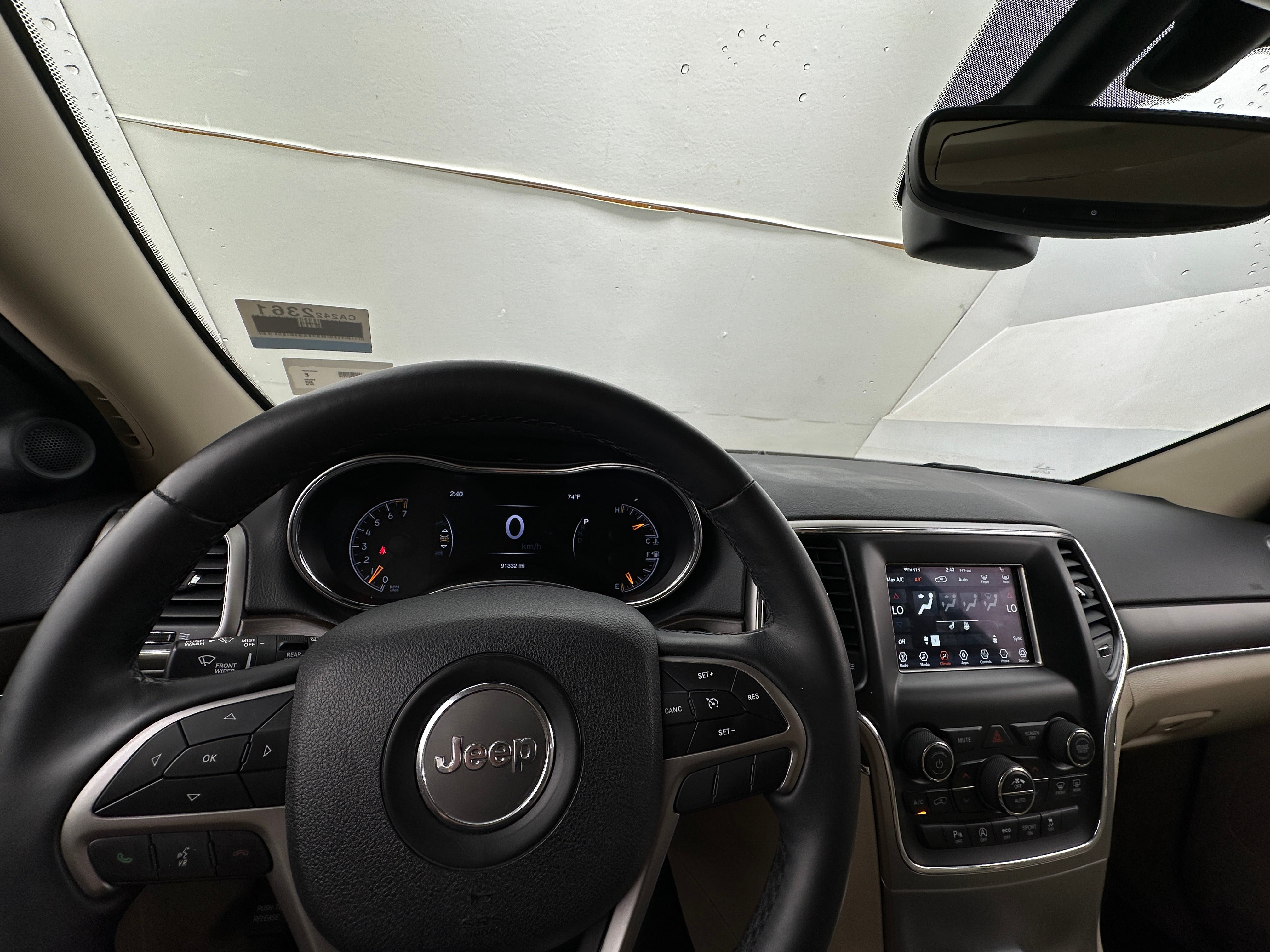 2018 Jeep Grand Cherokee Limited Edition 2