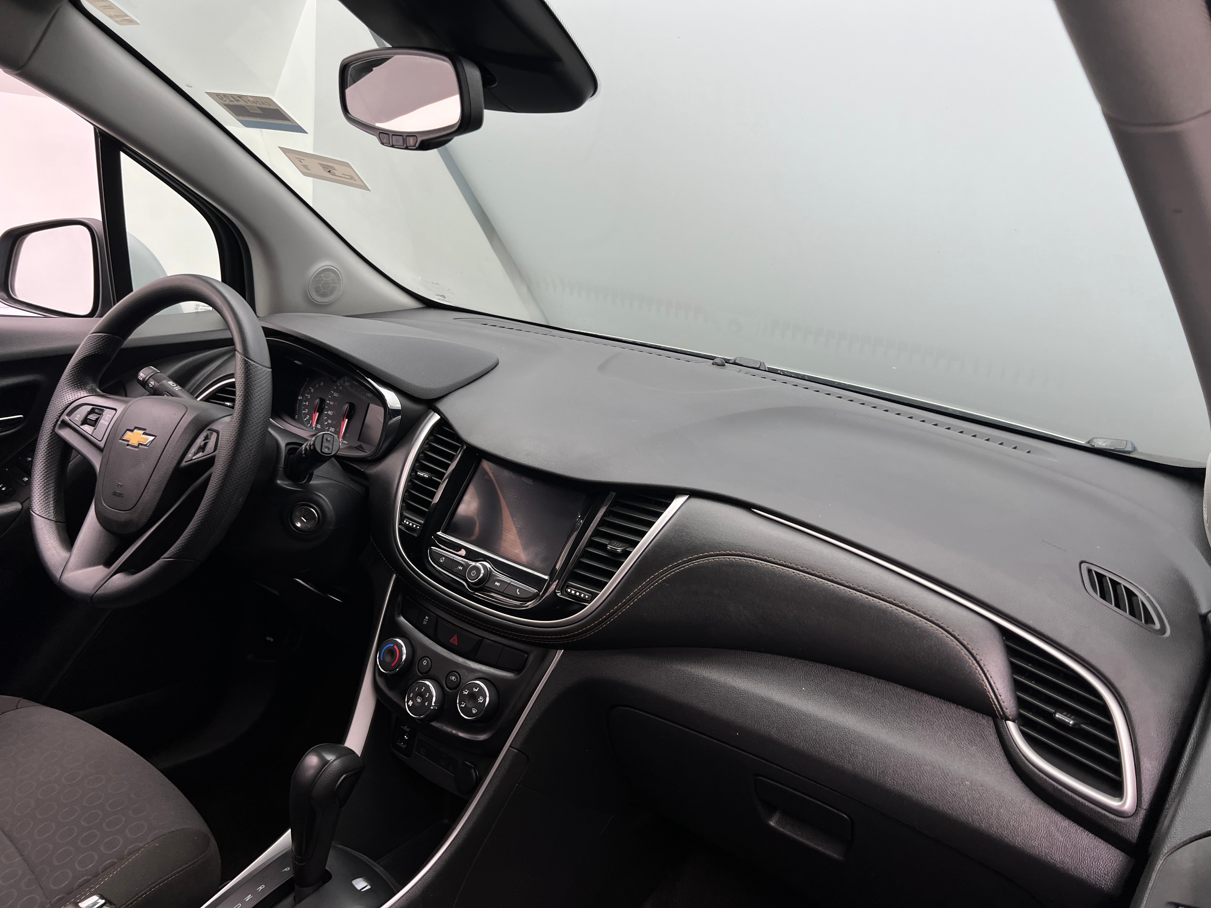 2021 Chevrolet Trax LS 3