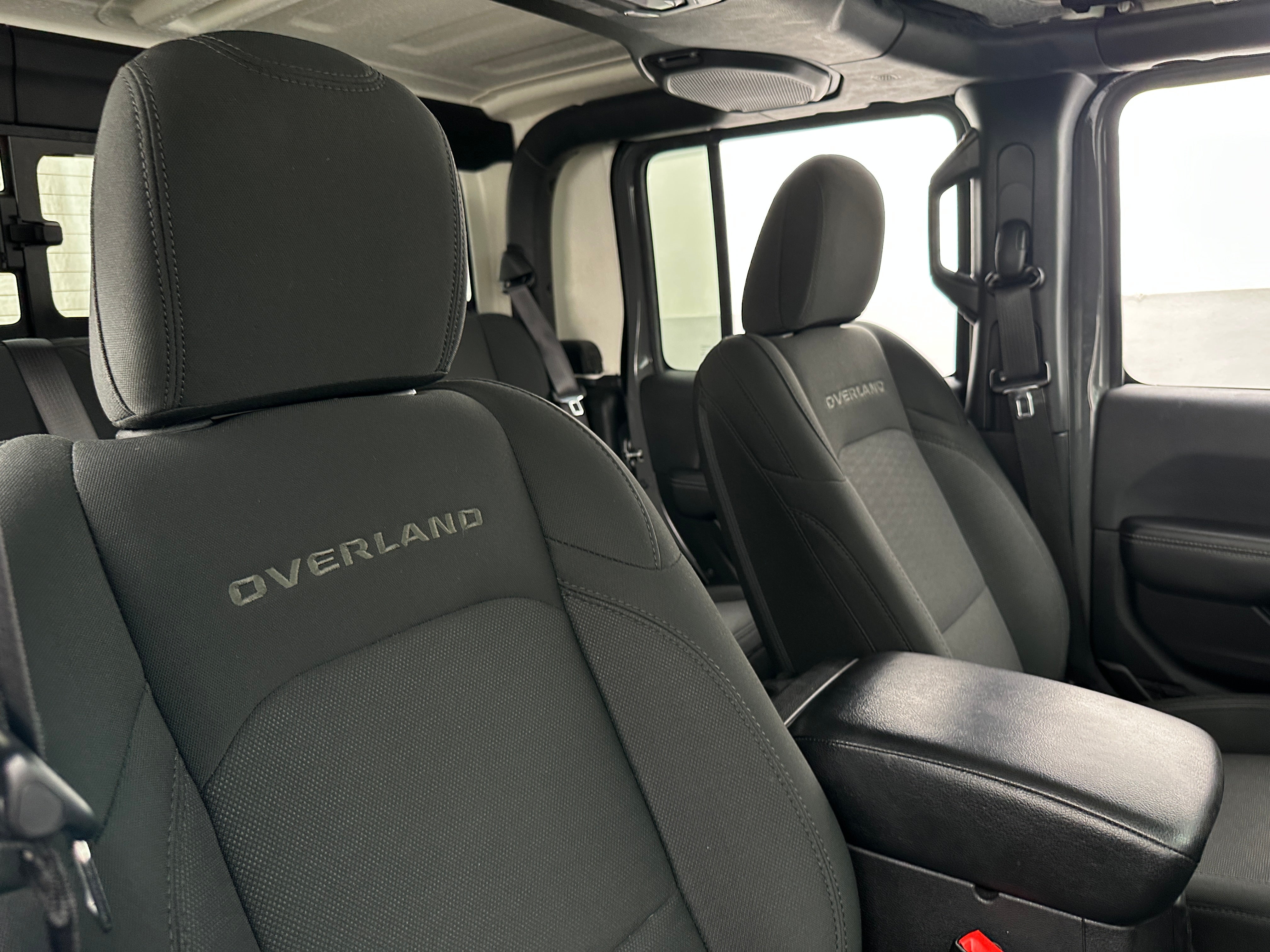 2020 Jeep Gladiator Overland 2