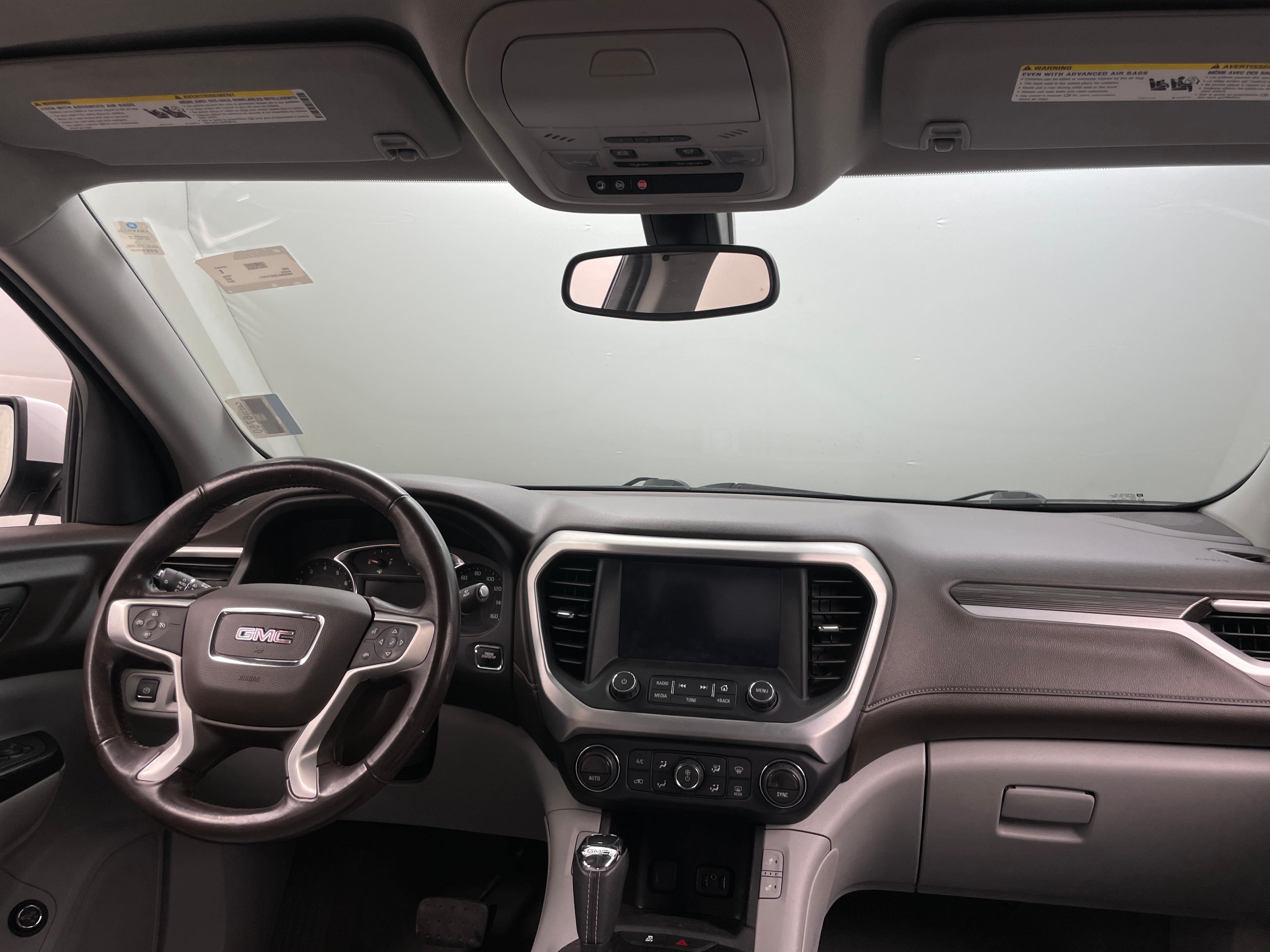 2017 GMC Acadia SLT 2