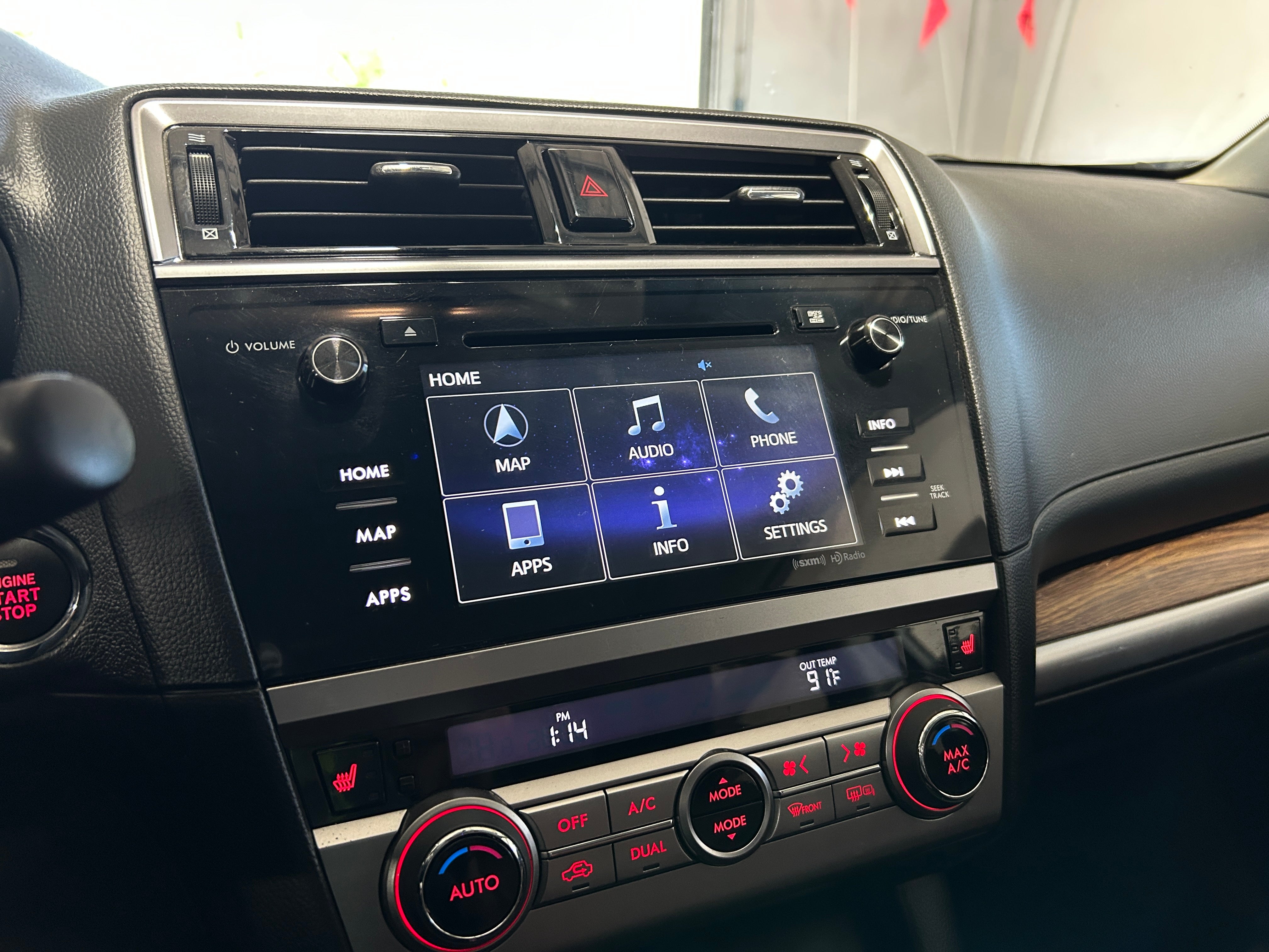 2017 Subaru Outback 3.6R Touring 3