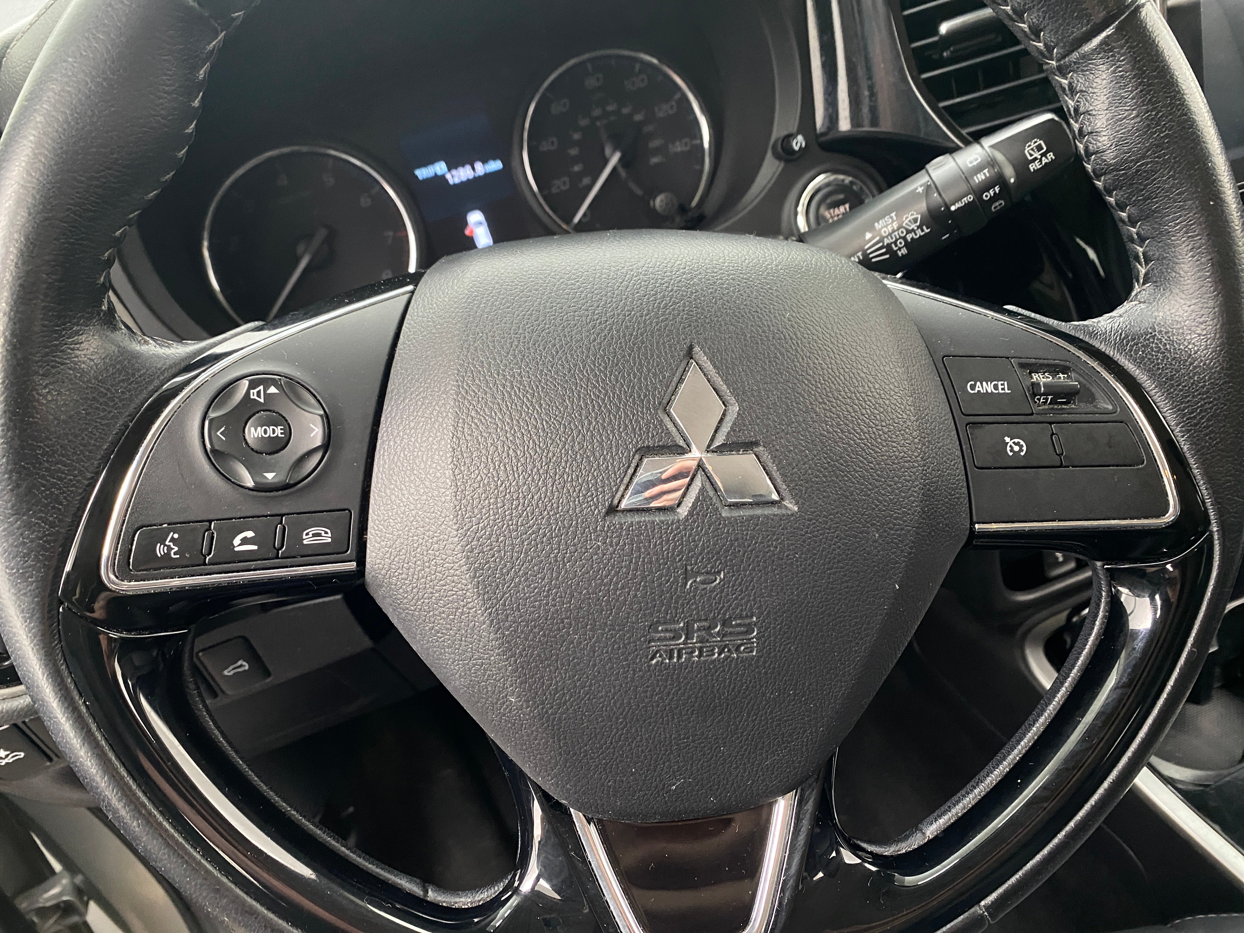 2020 Mitsubishi Outlander SEL 4