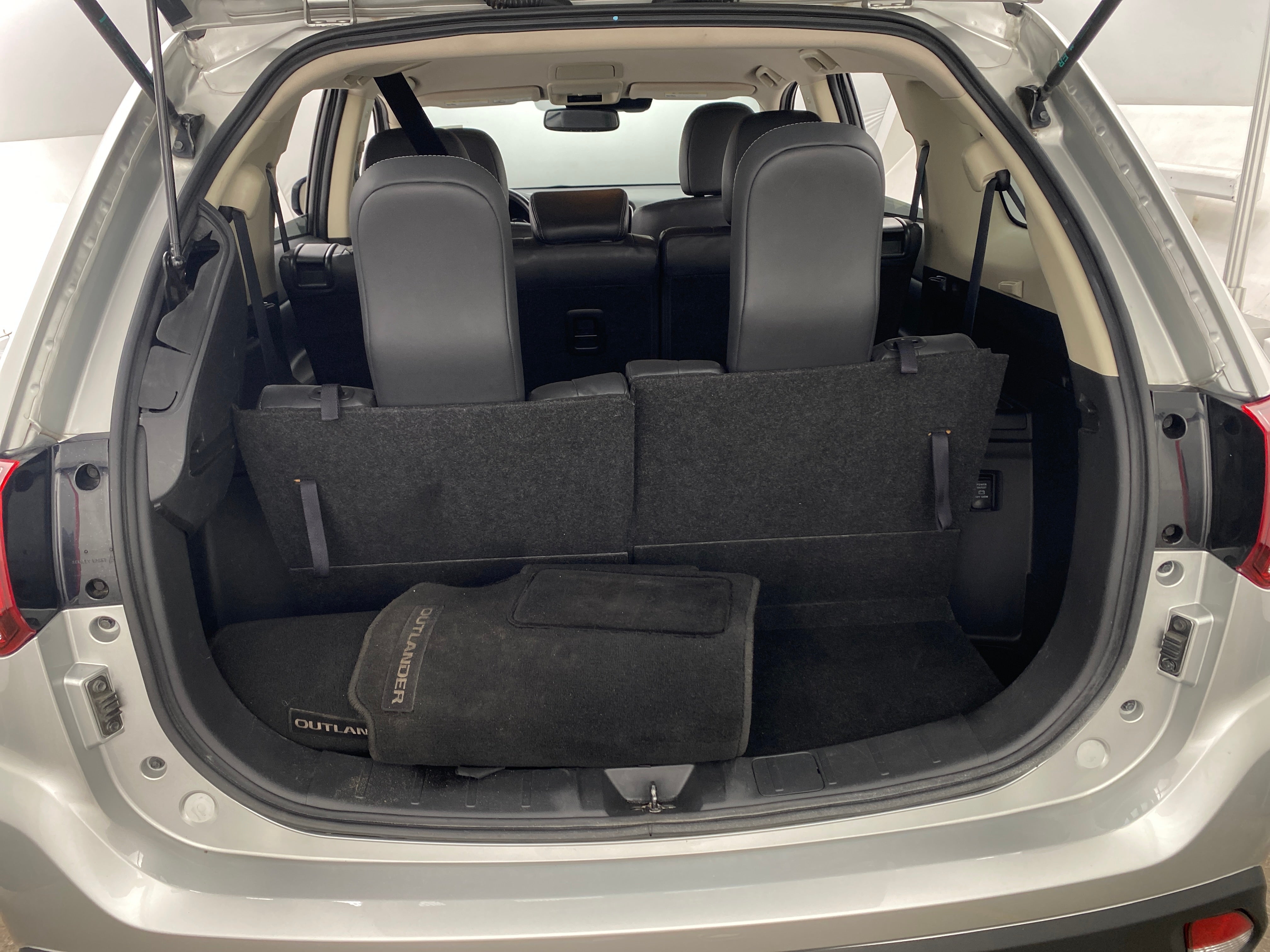 2020 Mitsubishi Outlander SEL 6
