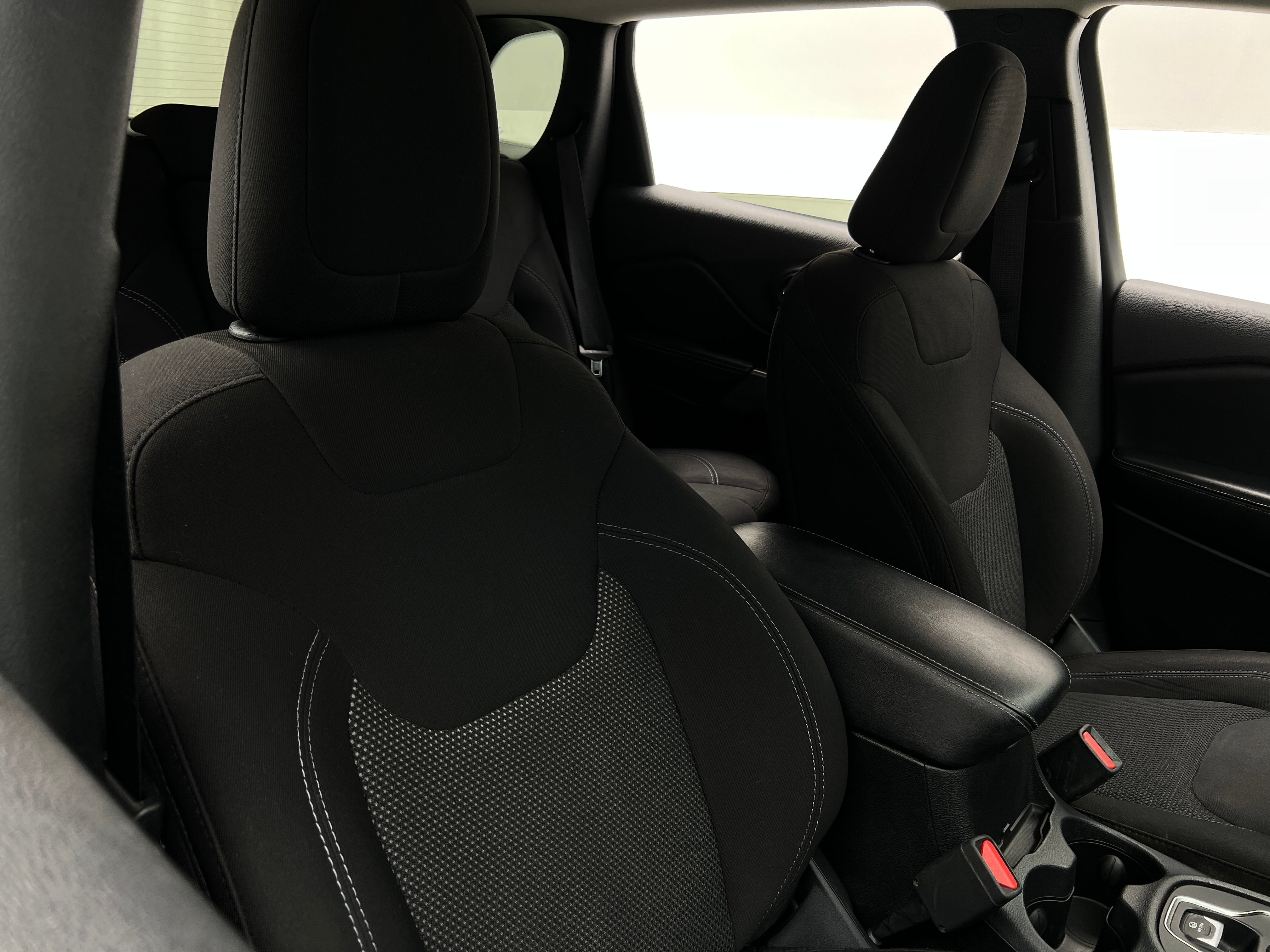 2019 Jeep Cherokee Latitude 2