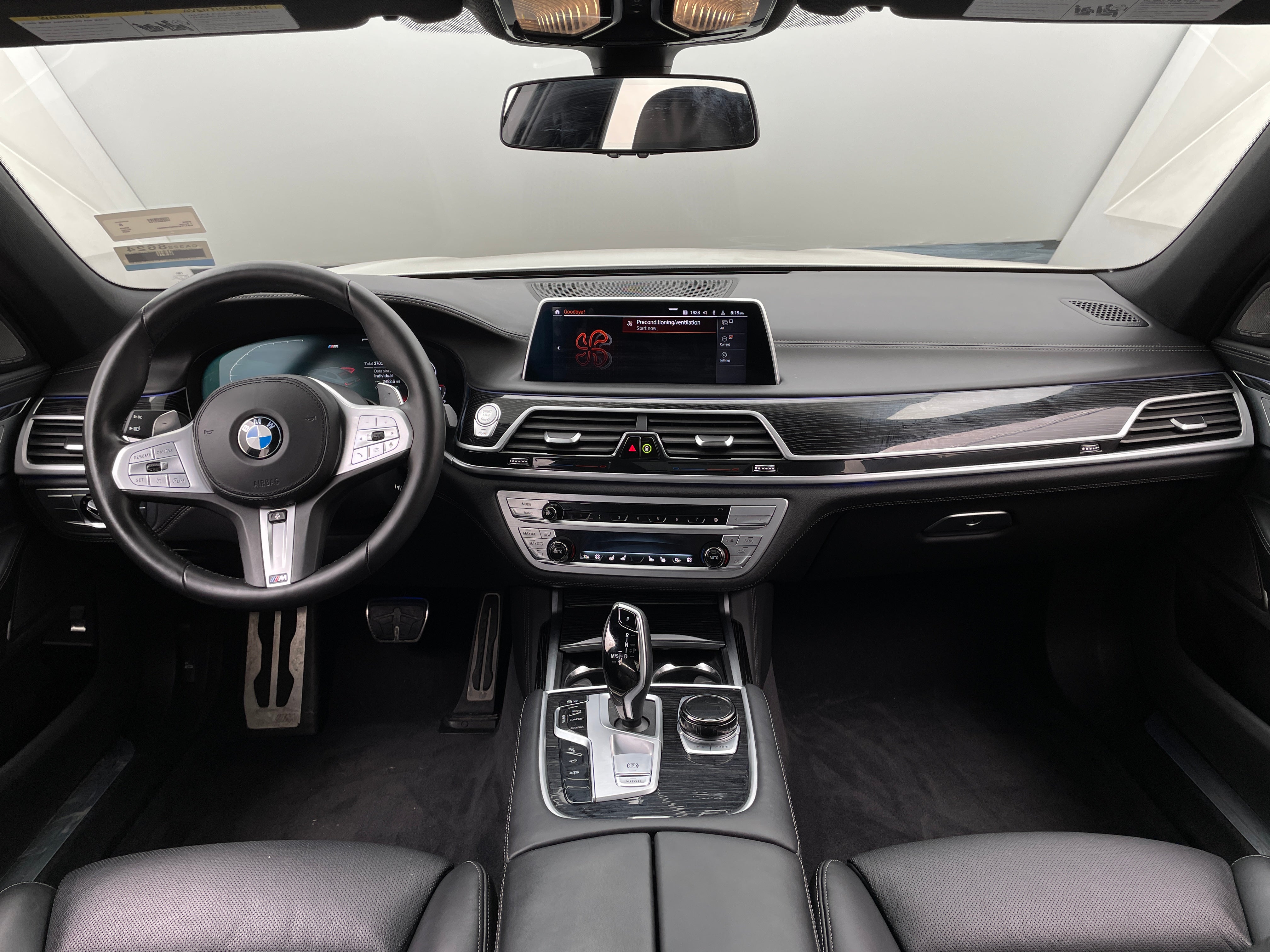 2022 BMW 7 Series 740i xDrive 2