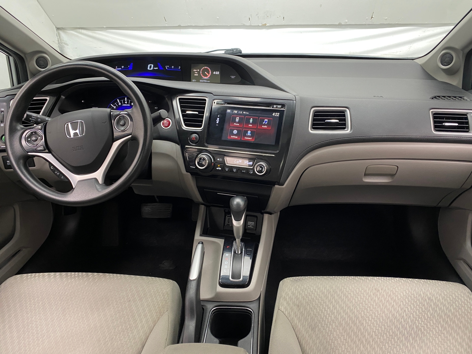 Thumbnail: 2015 Honda Civic - 3