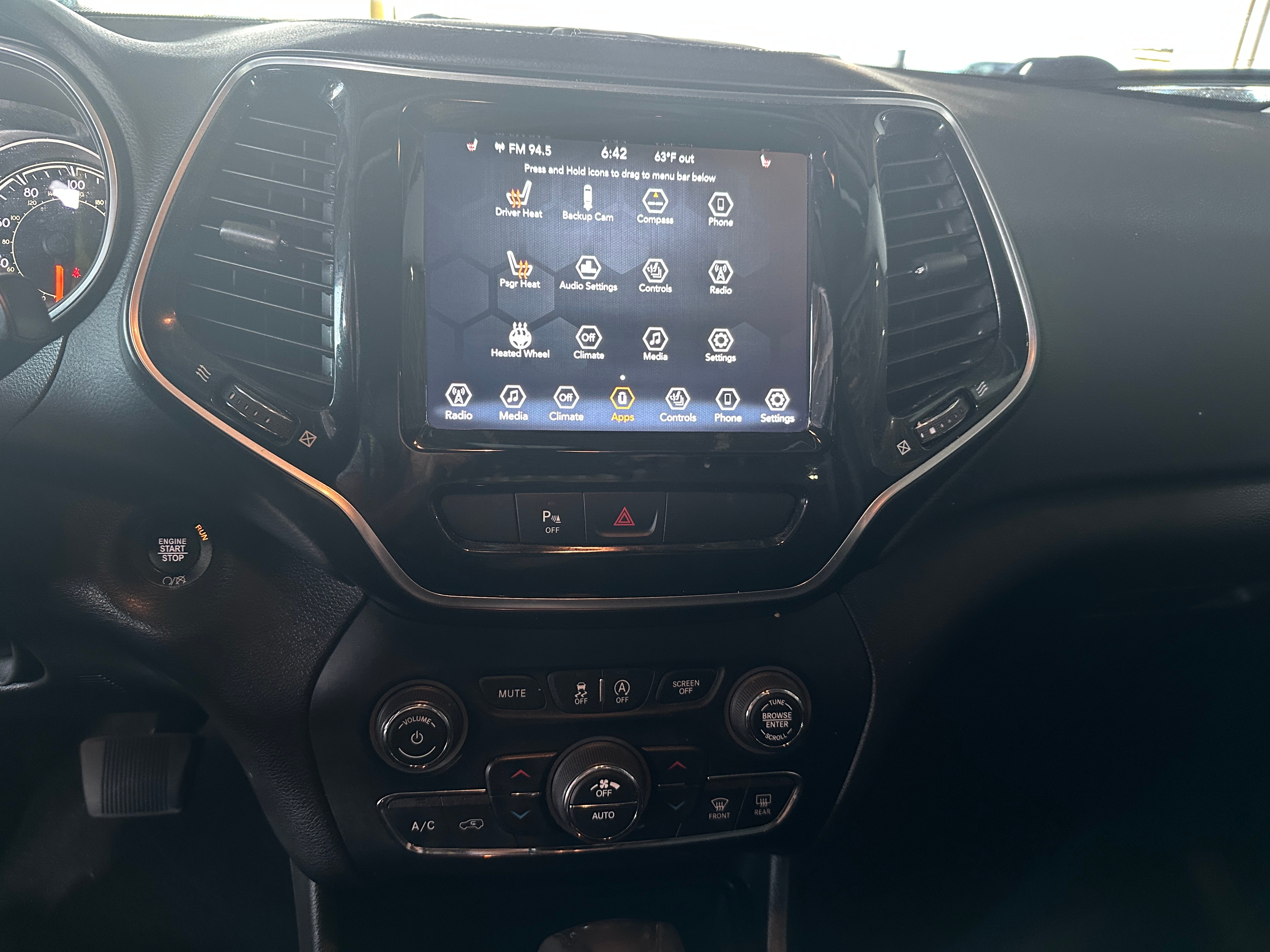 2020 Jeep Cherokee Limited Edition 3