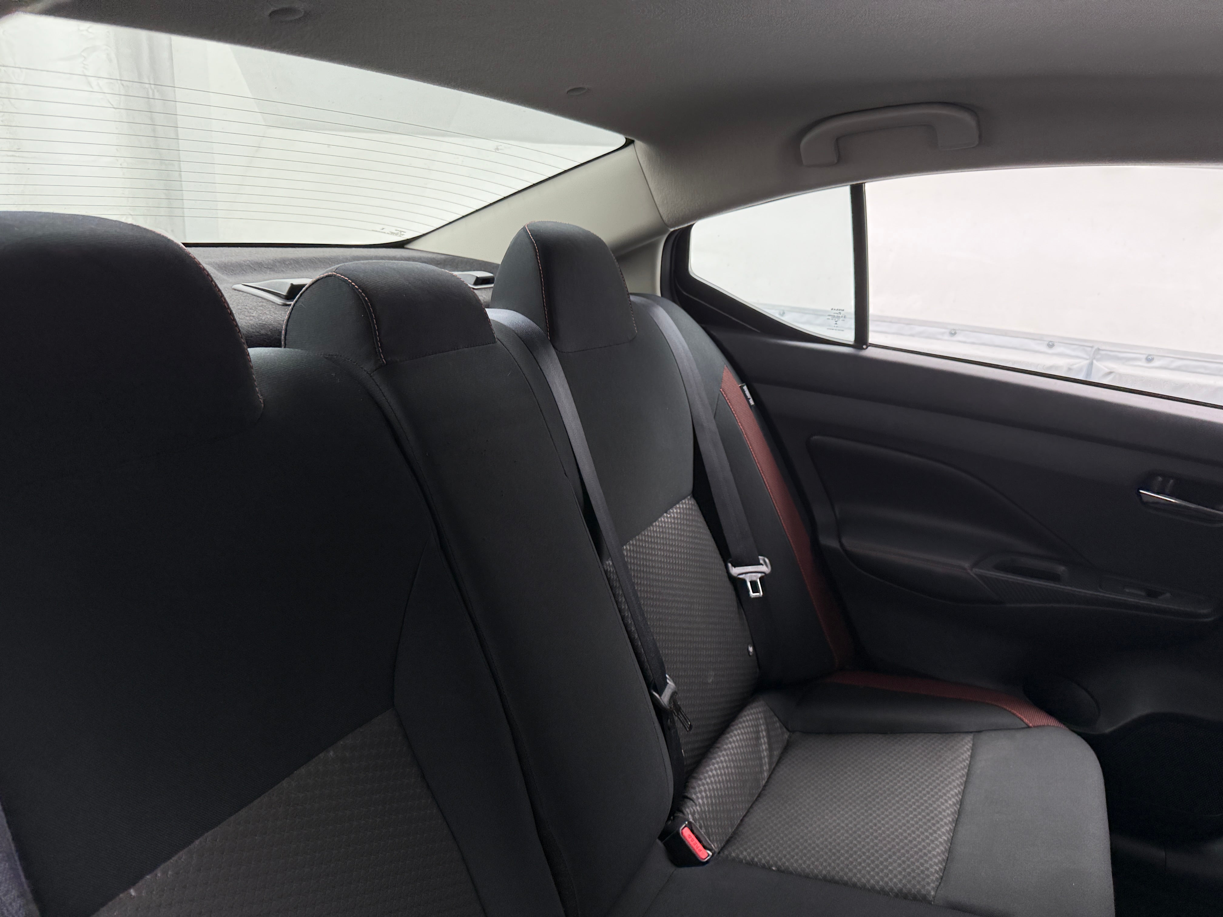 2024 Nissan Versa SR 6