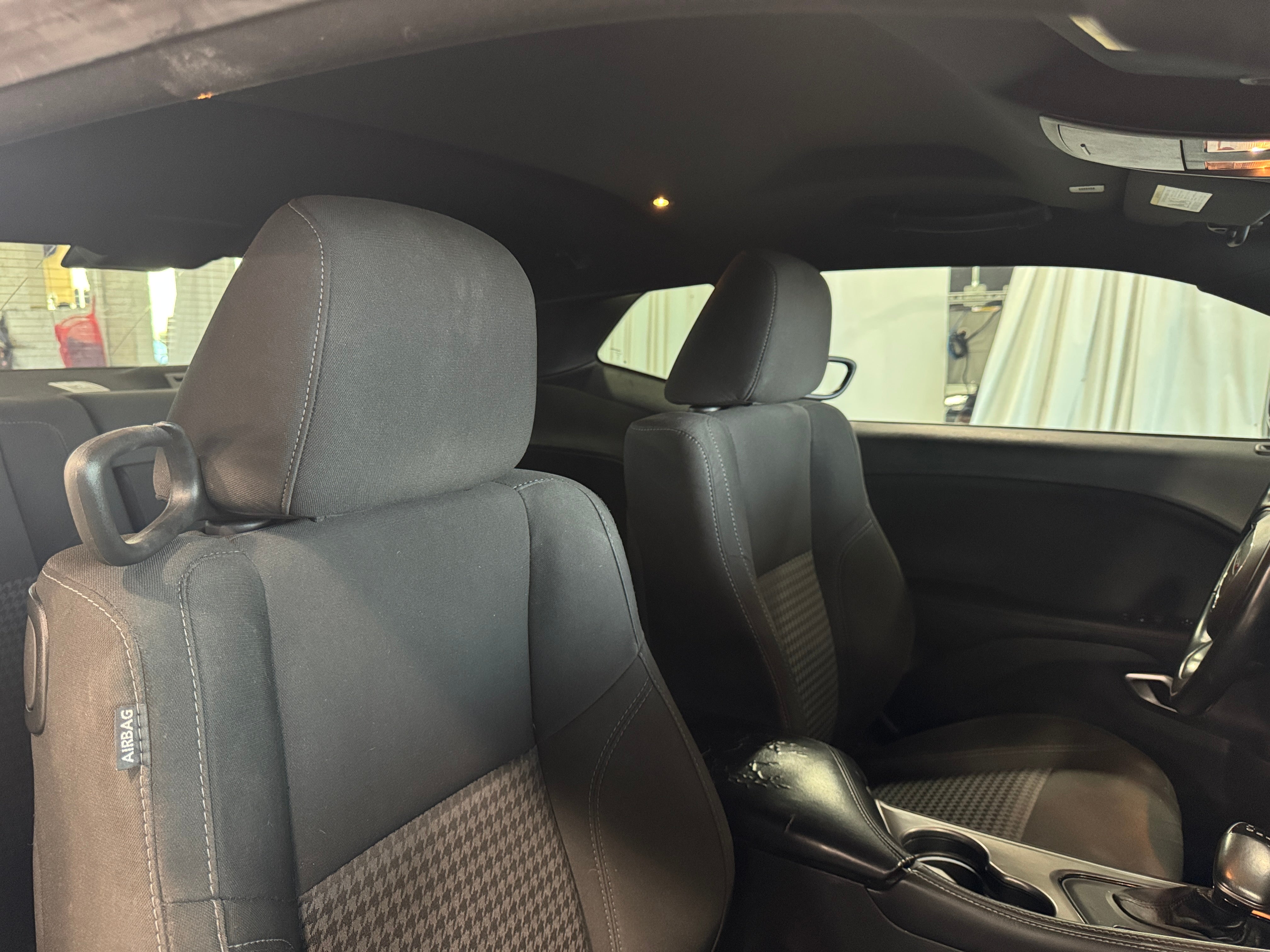 2020 Dodge Challenger SXT 2