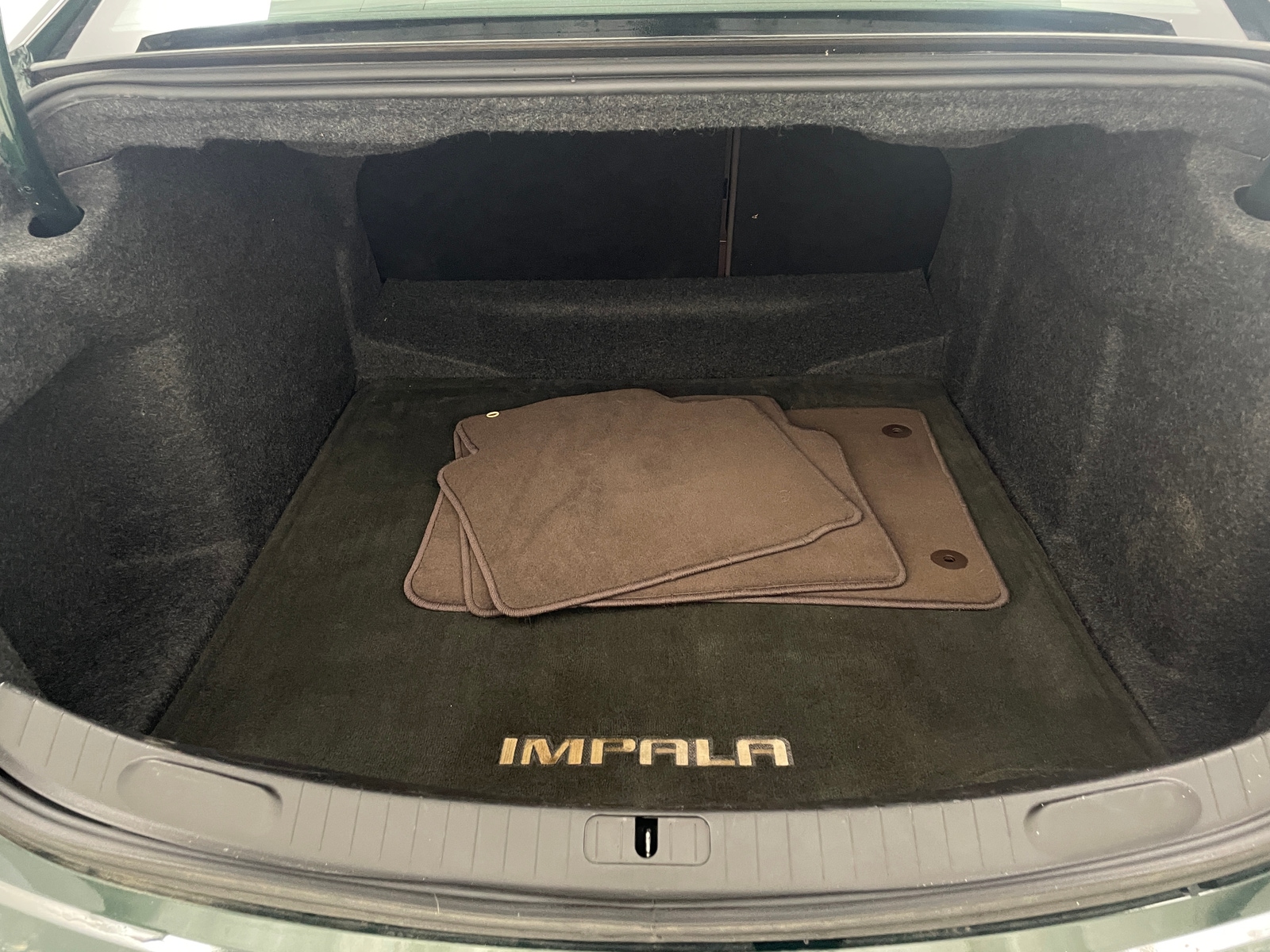 Thumbnail: 2015 Chevrolet Impala - 6