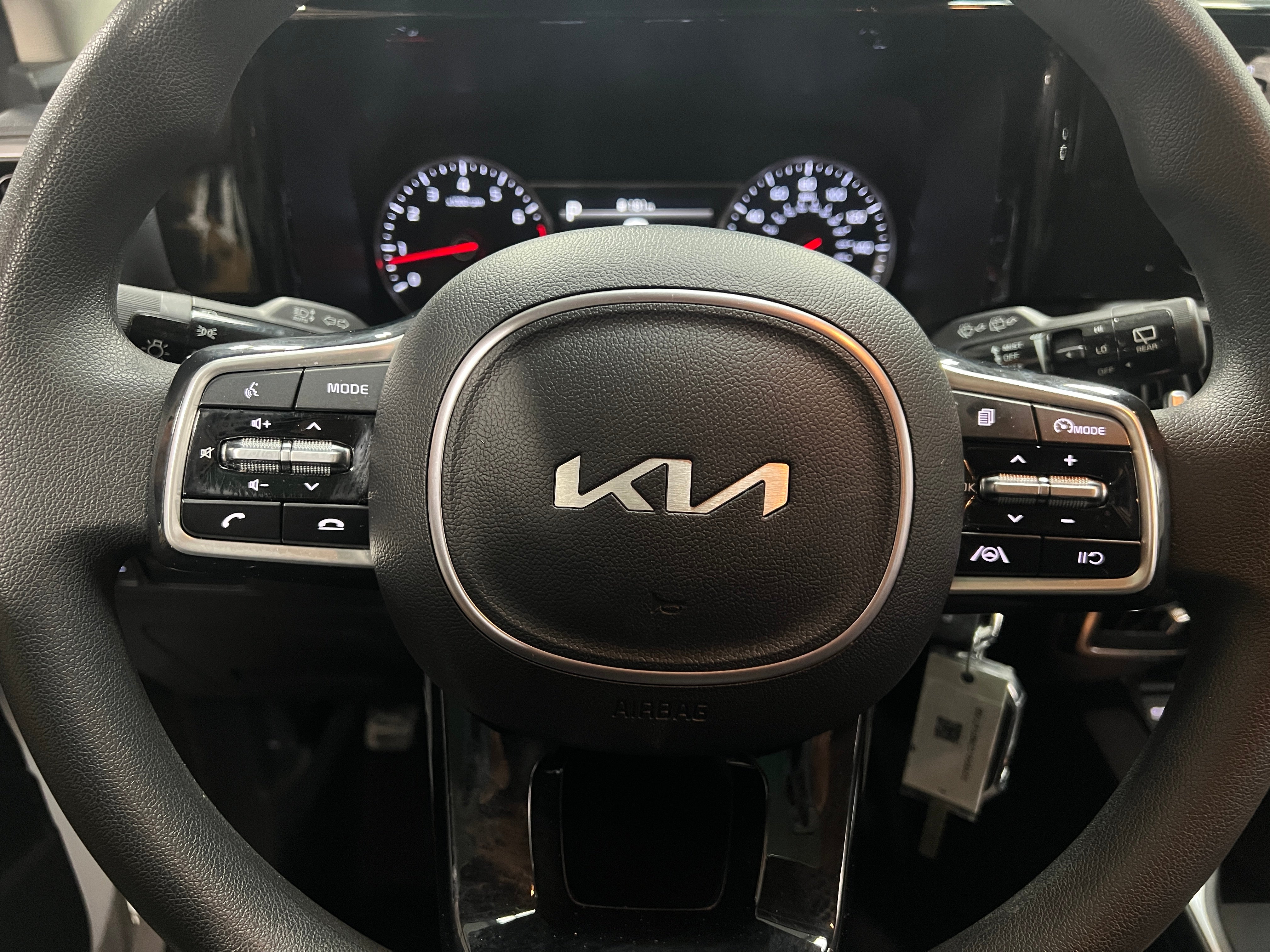 2022 Kia Sorento LX 5