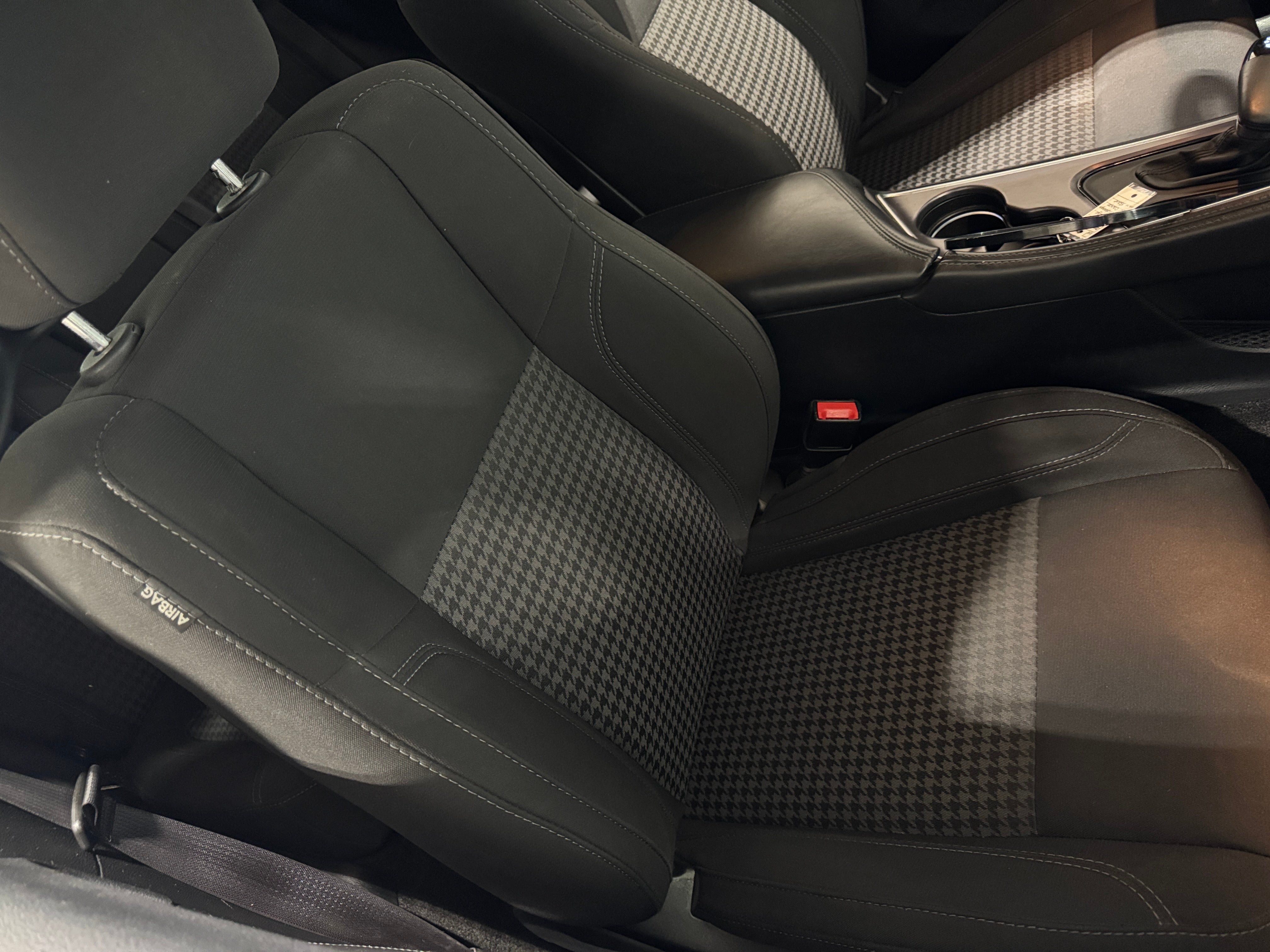 2015 Dodge Challenger R/T 2