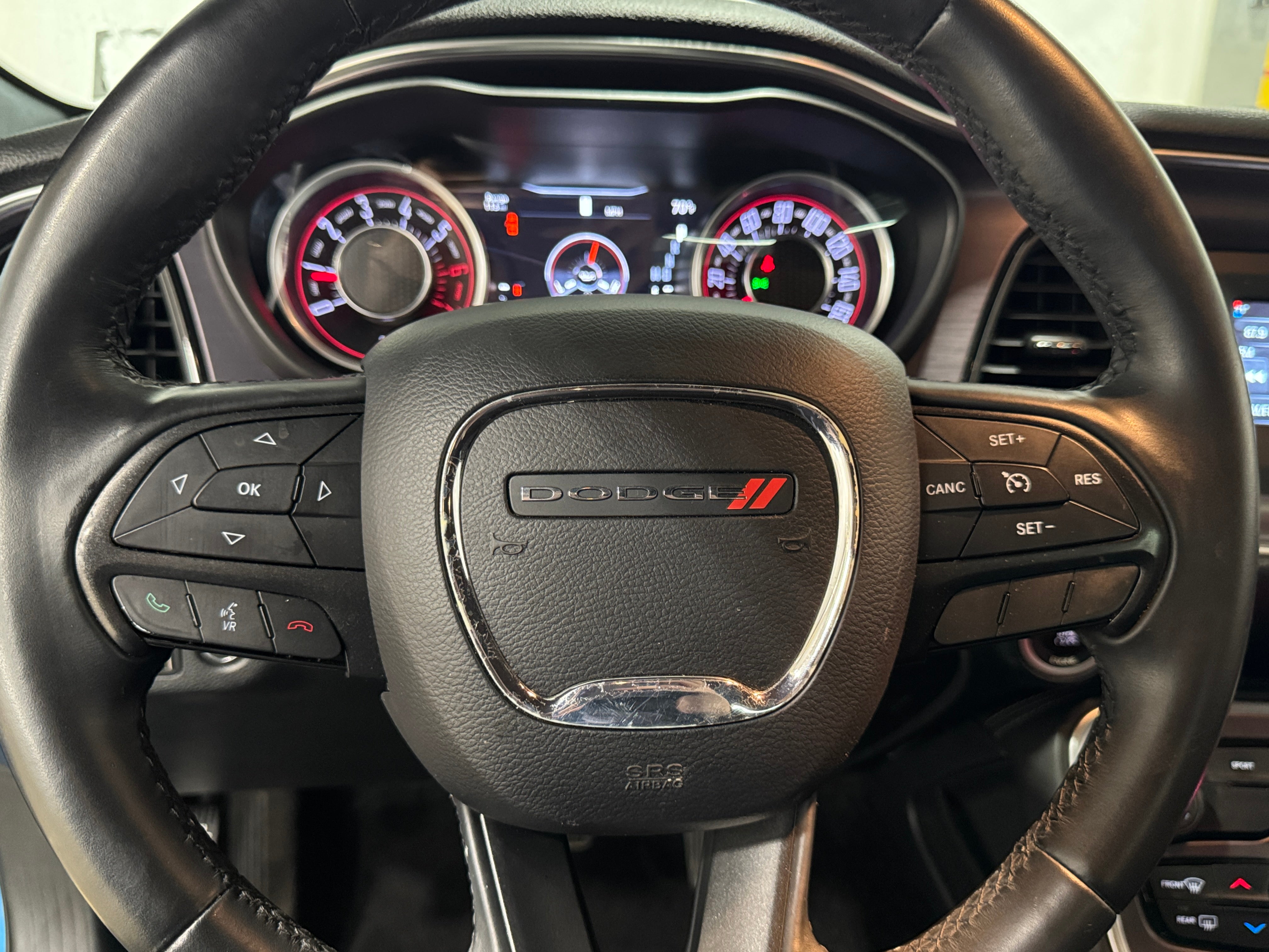 2015 Dodge Challenger R/T 4