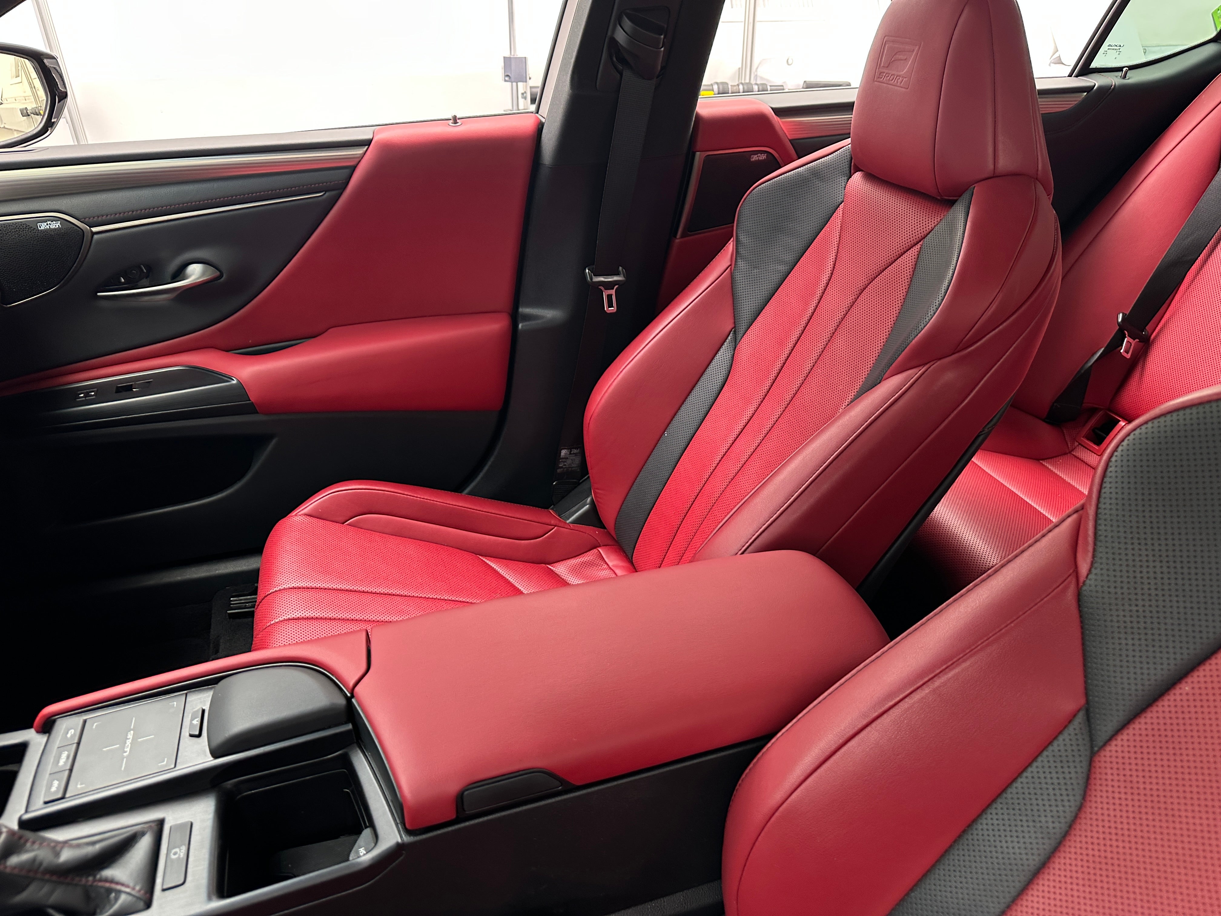 2021 Lexus ES 350 F Sport 2
